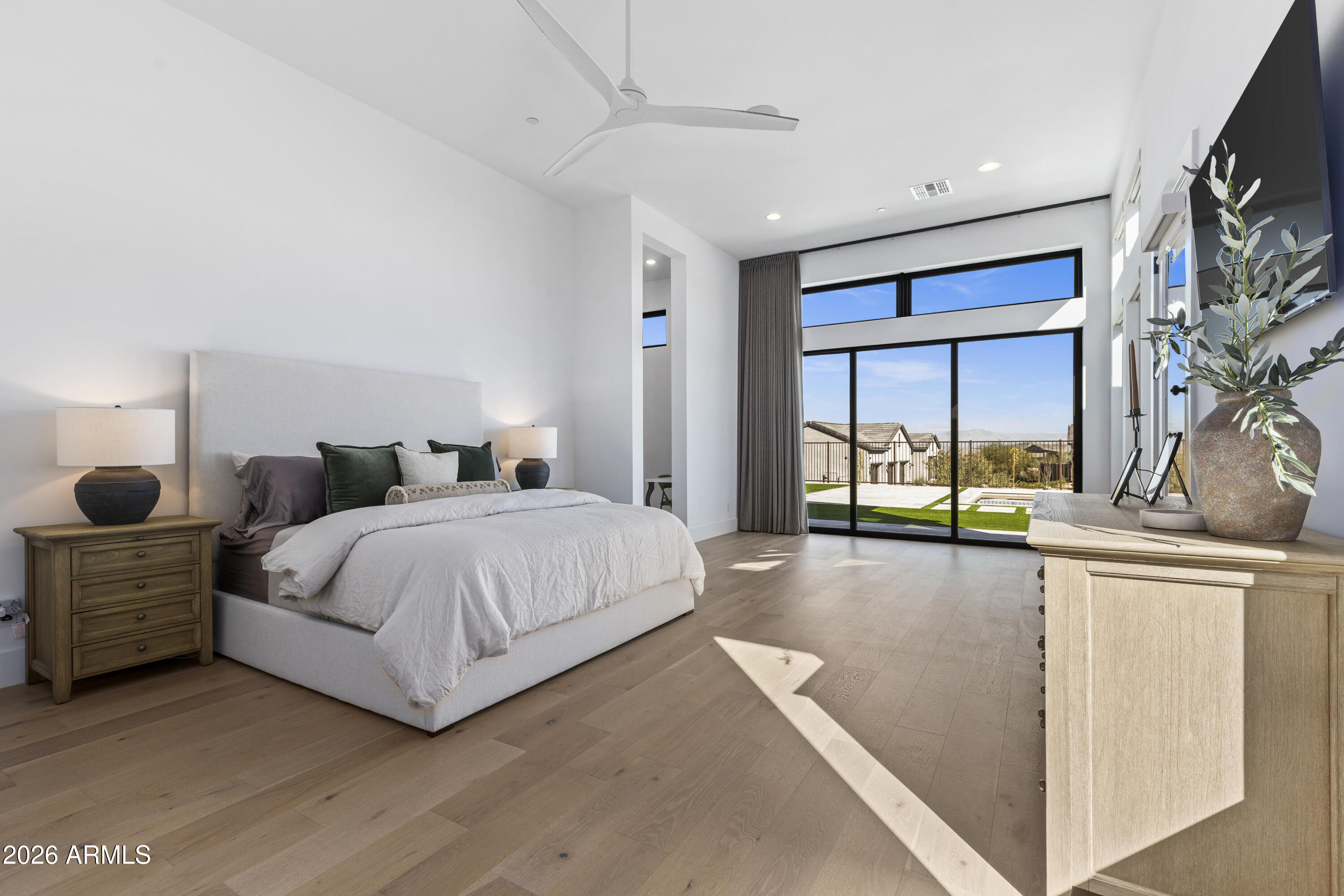 12895 E DESERT VISTA Drive