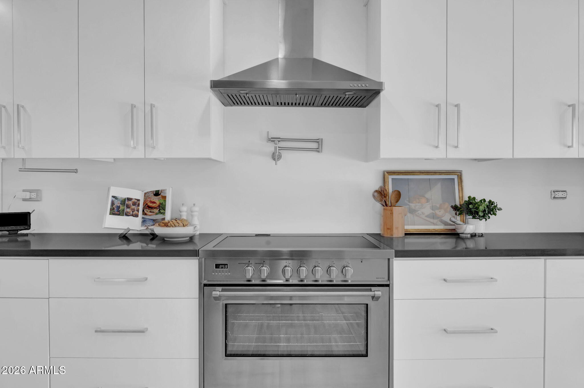 8740 E MONTE VISTA Road