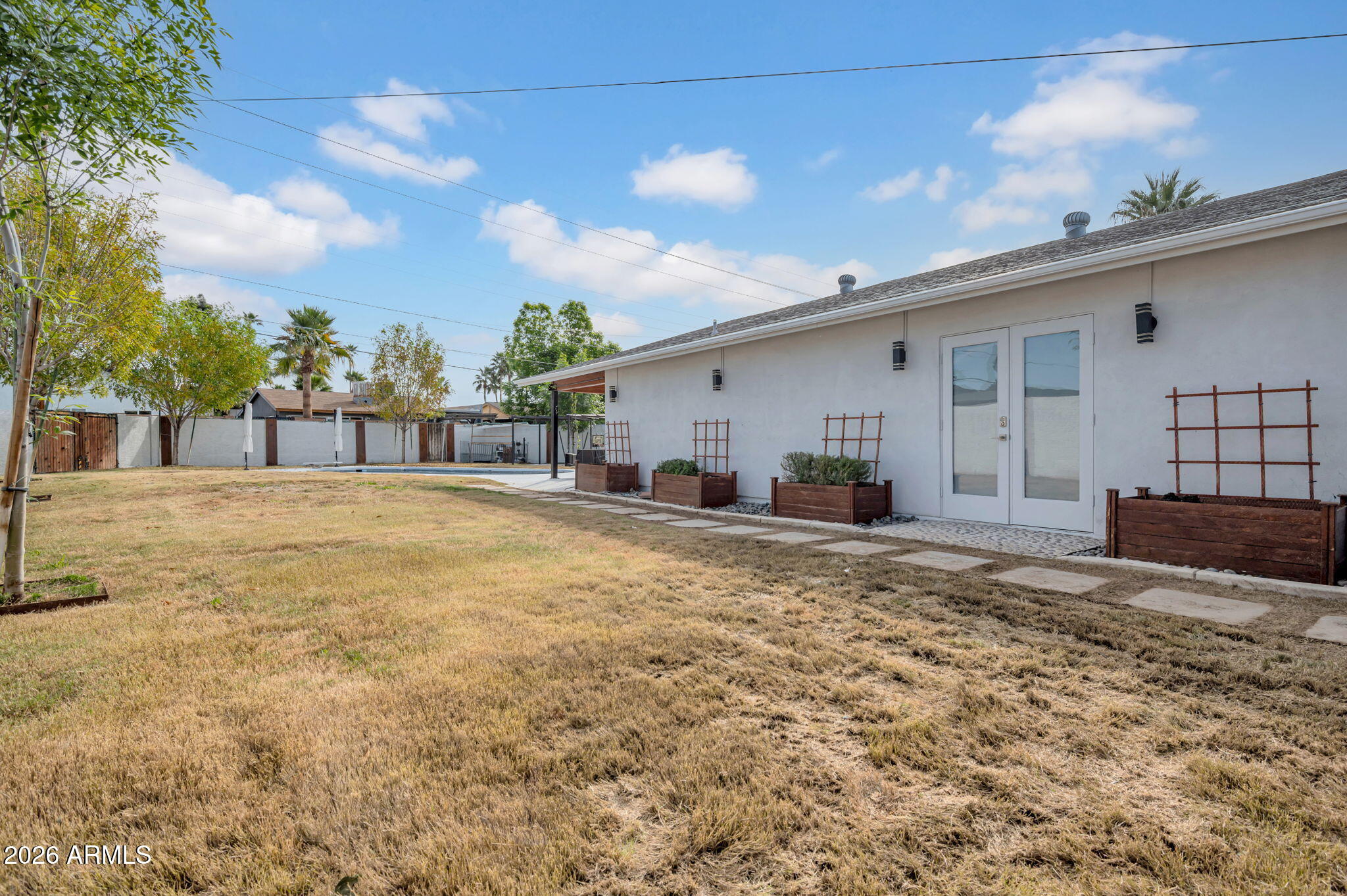 8740 E MONTE VISTA Road