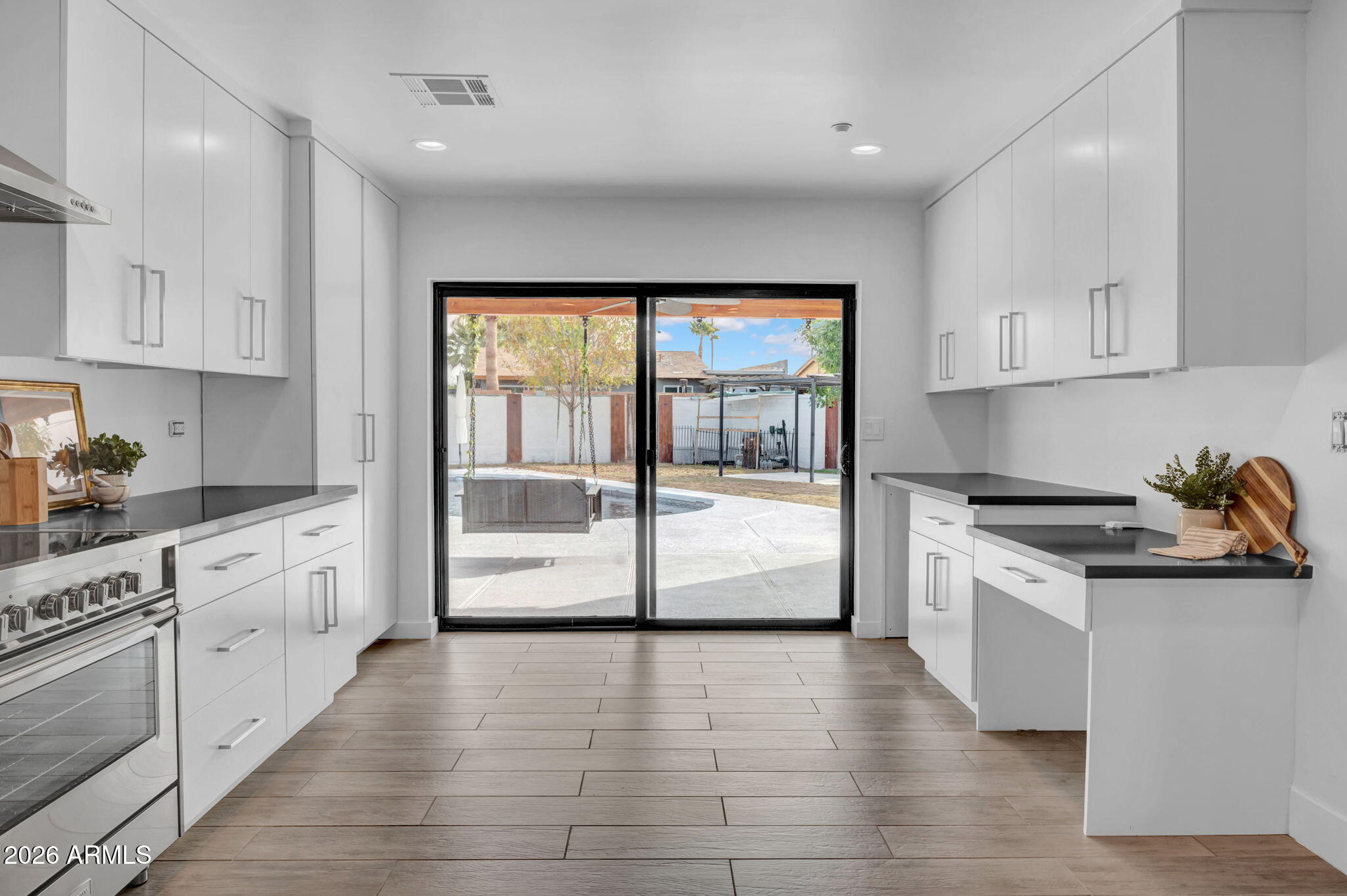 8740 E MONTE VISTA Road