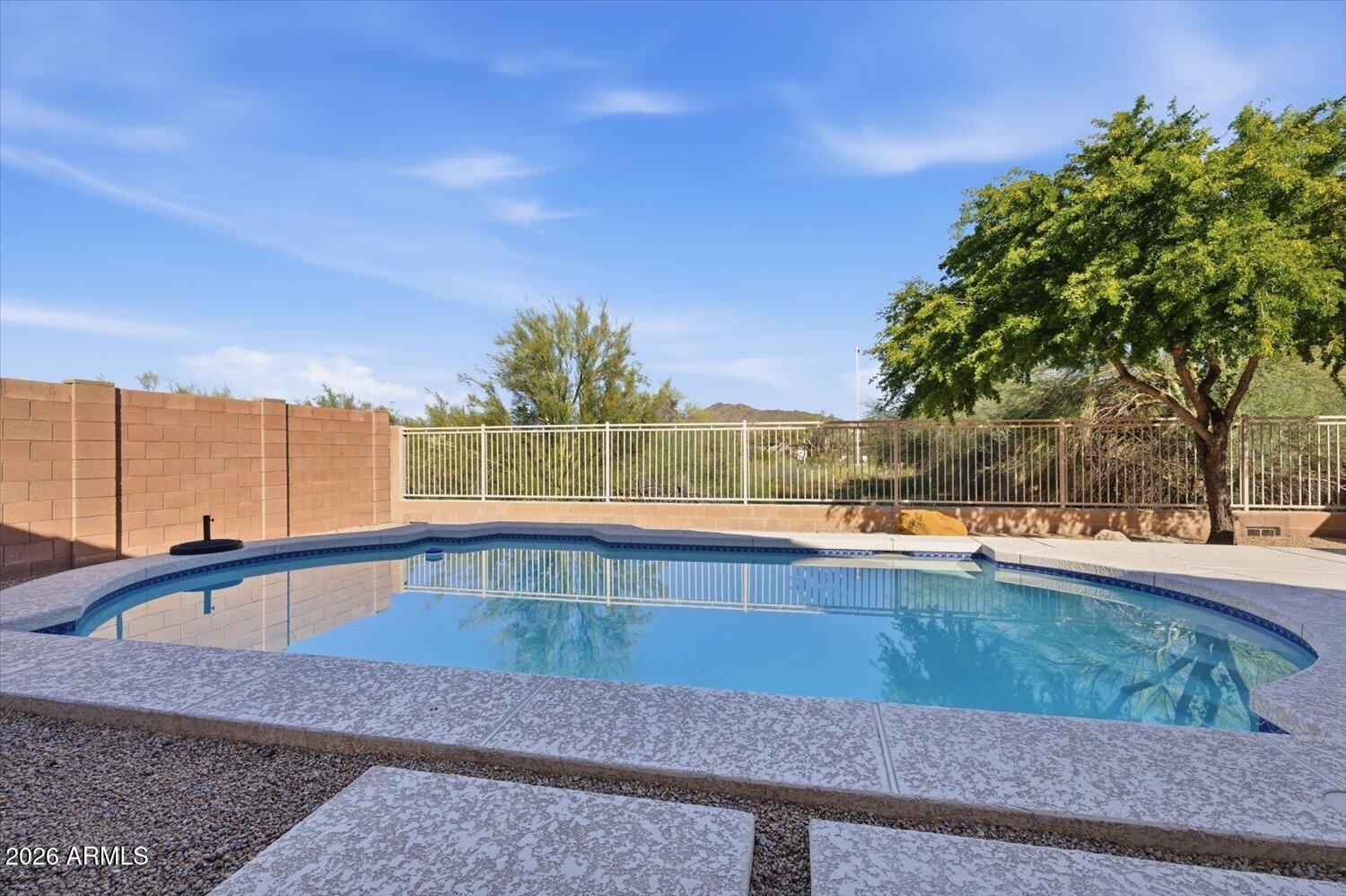 4602 E THORN TREE Drive