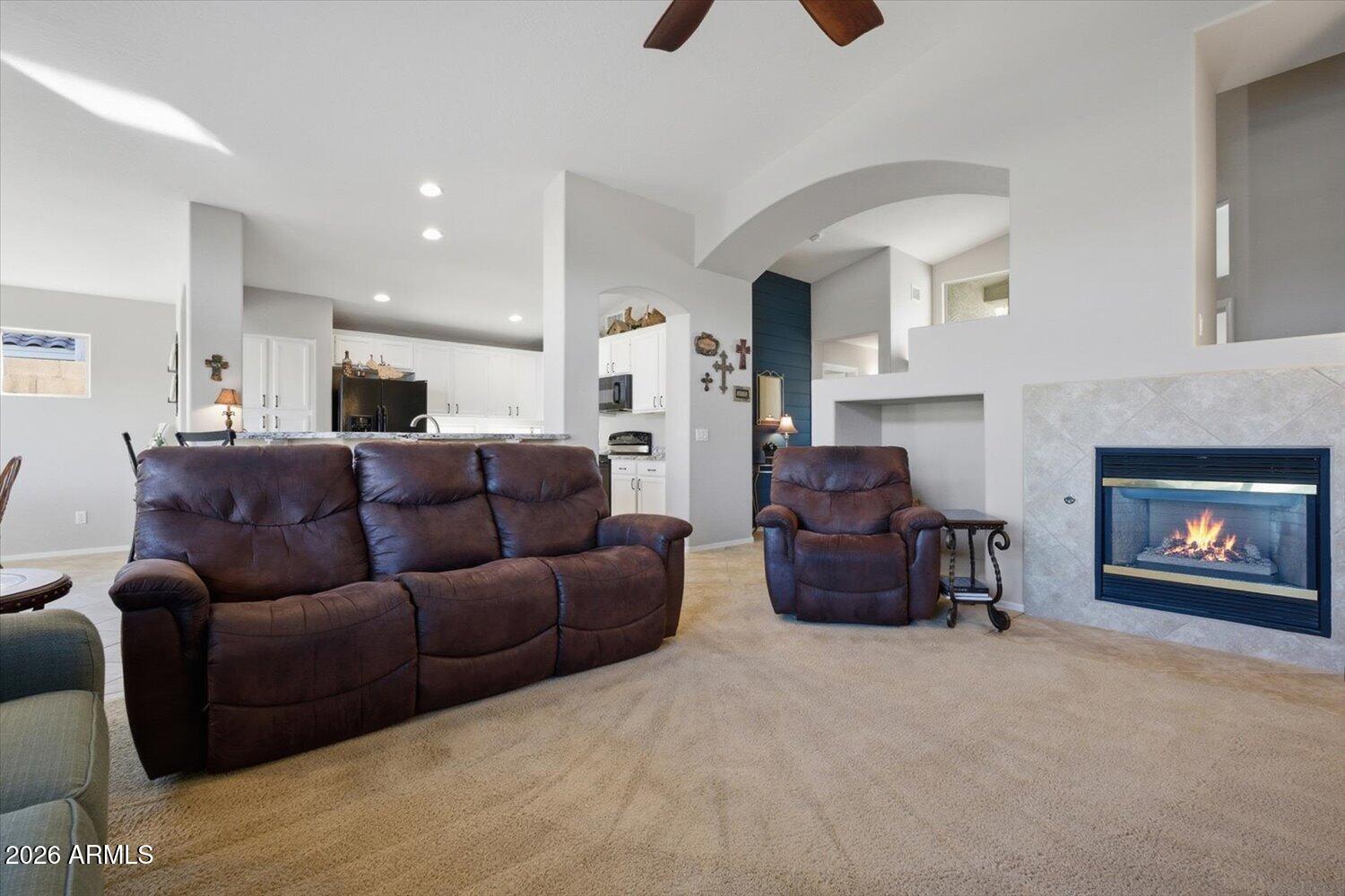 4602 E THORN TREE Drive