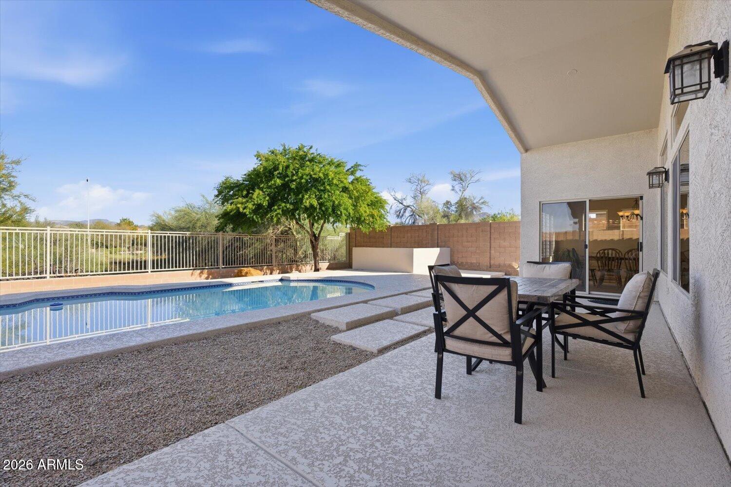 4602 E THORN TREE Drive