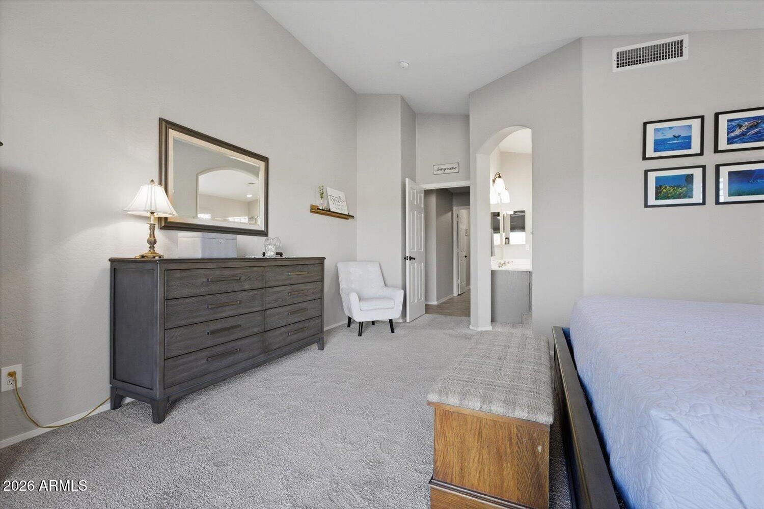 4602 E THORN TREE Drive