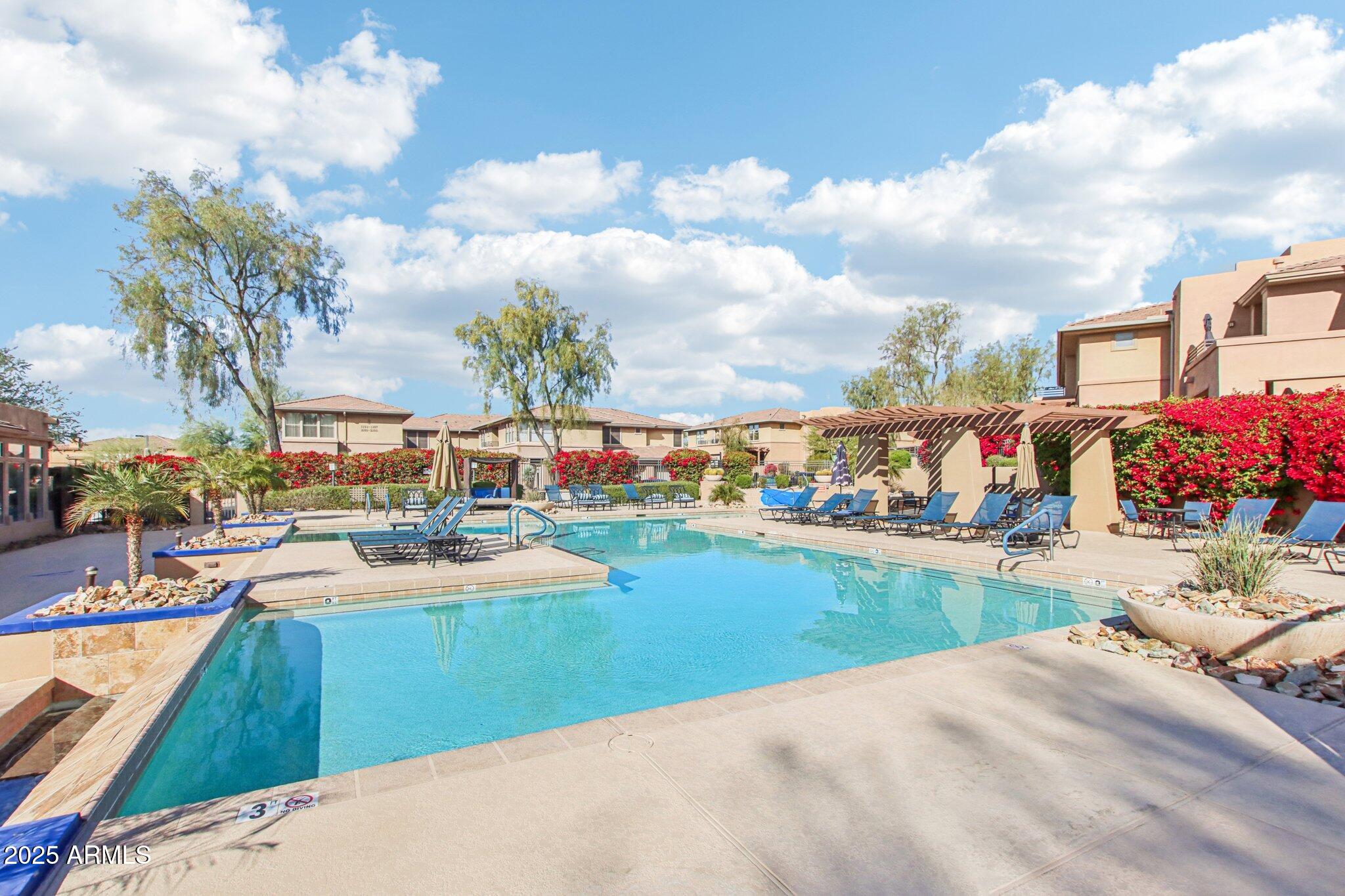 19777 N 76TH Street 2263