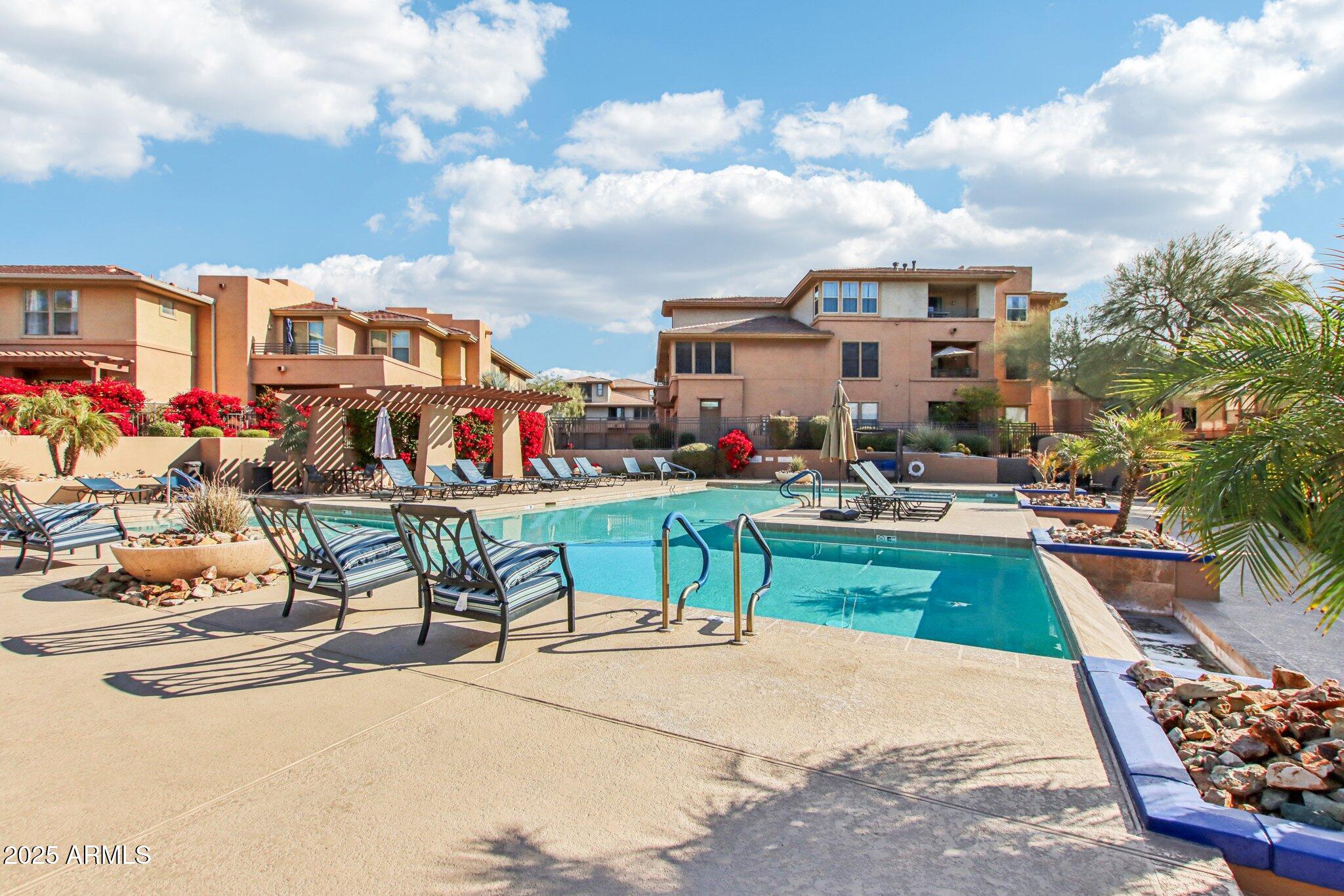 19777 N 76TH Street 2263