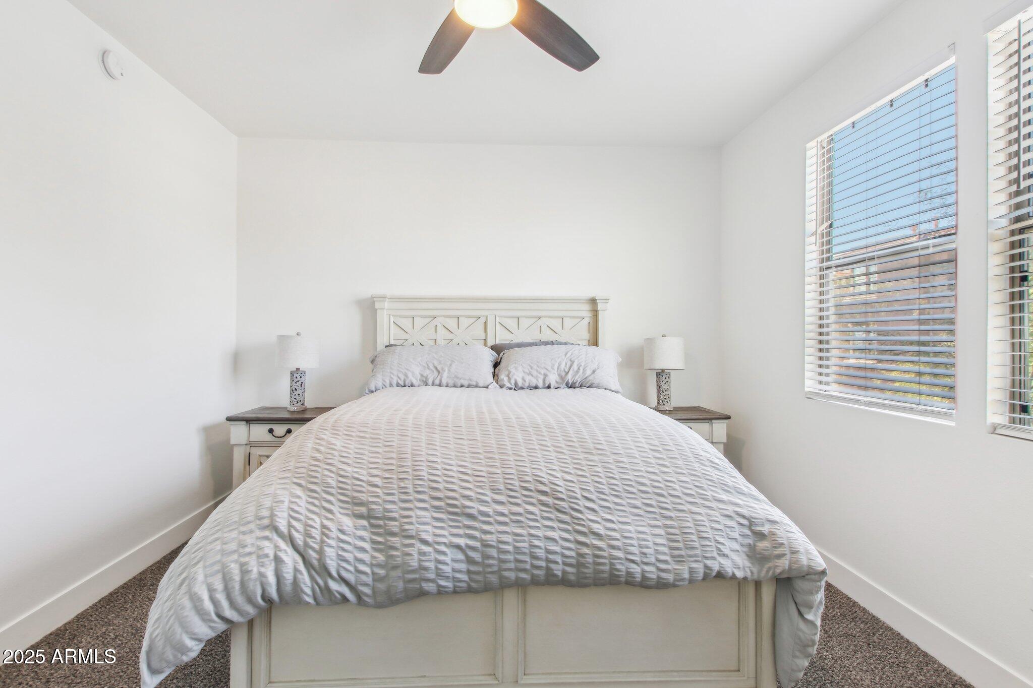 19777 N 76TH Street 2263