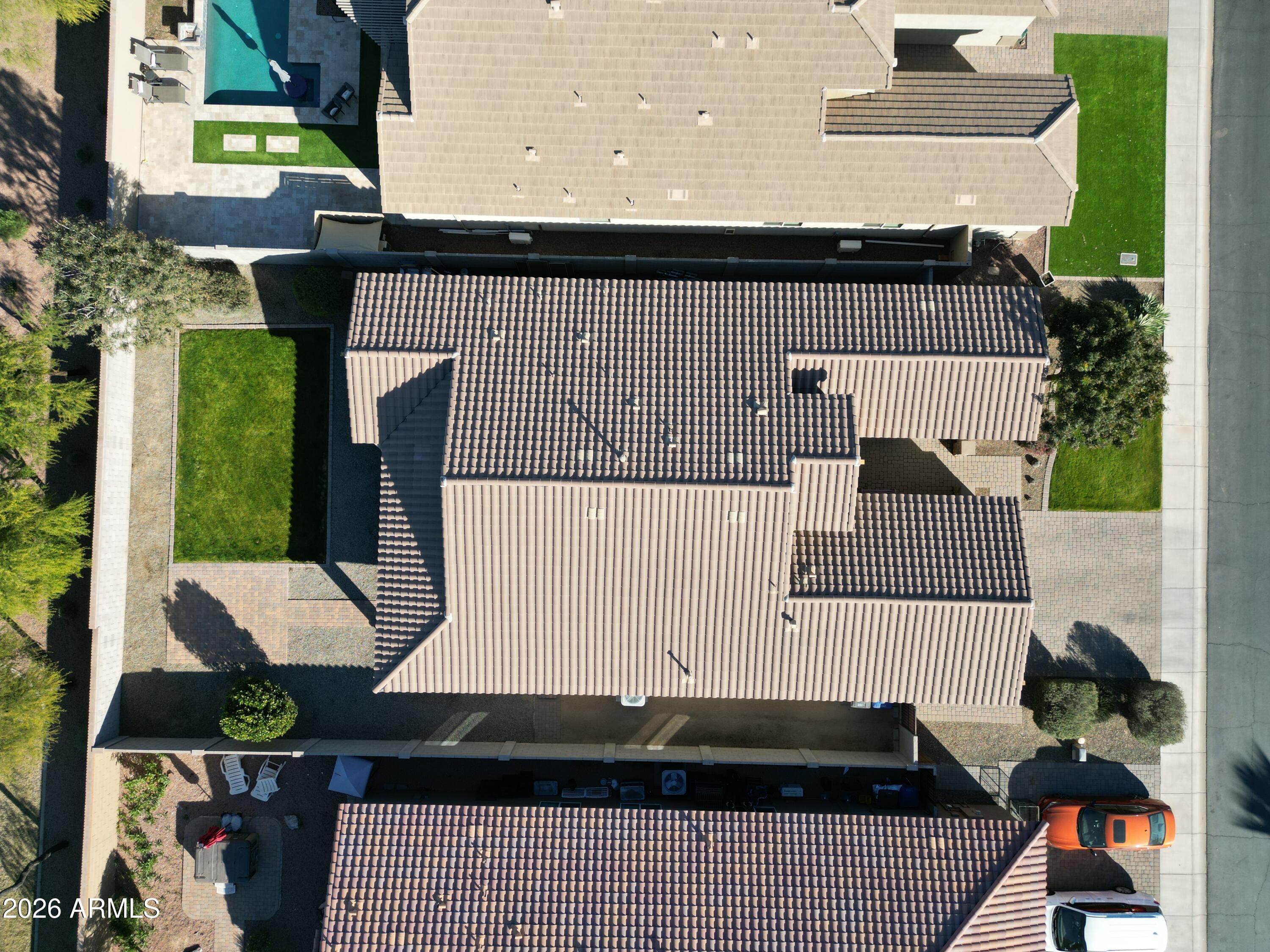 154 W HACKBERRY Avenue