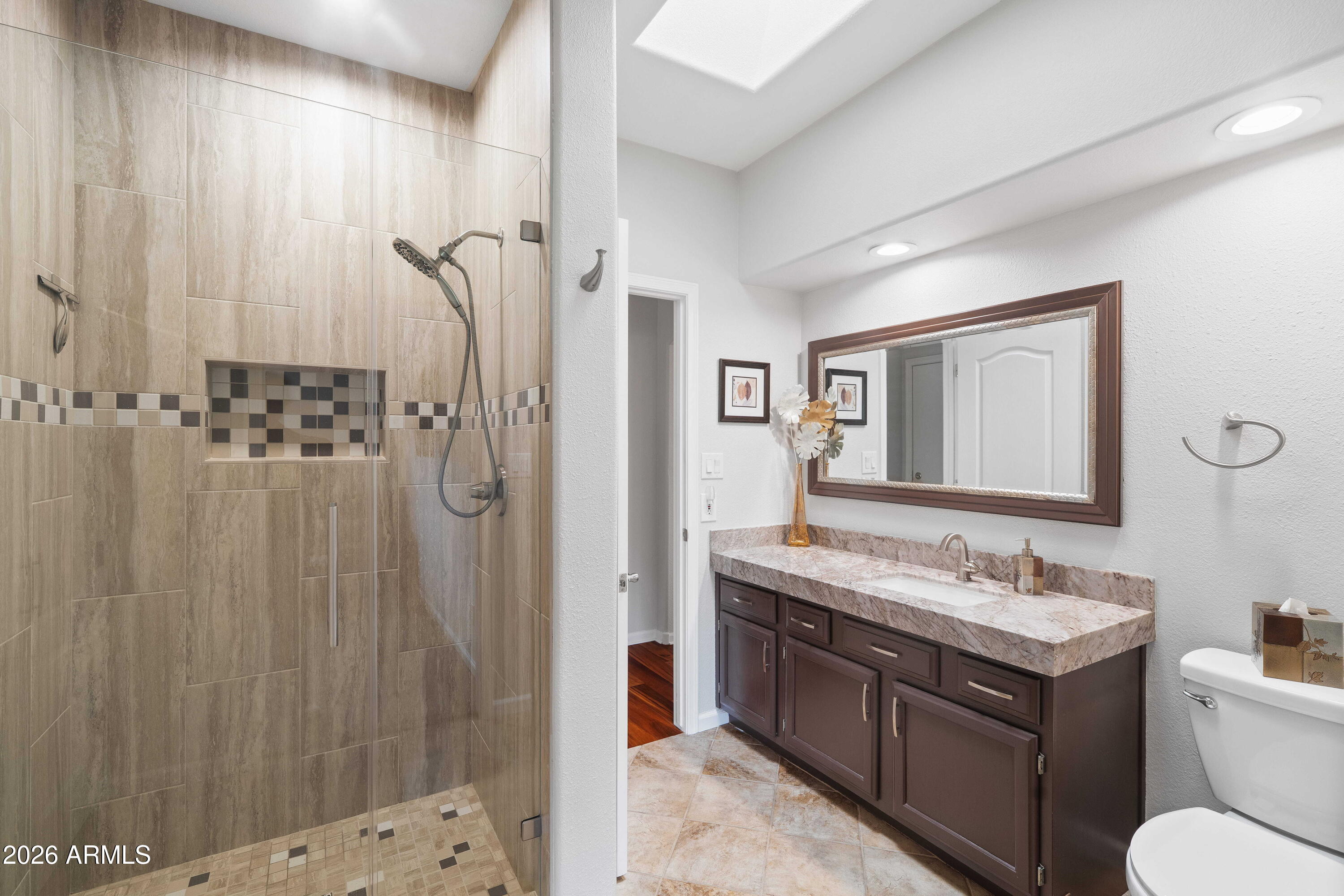 7304 E BENT TREE Drive