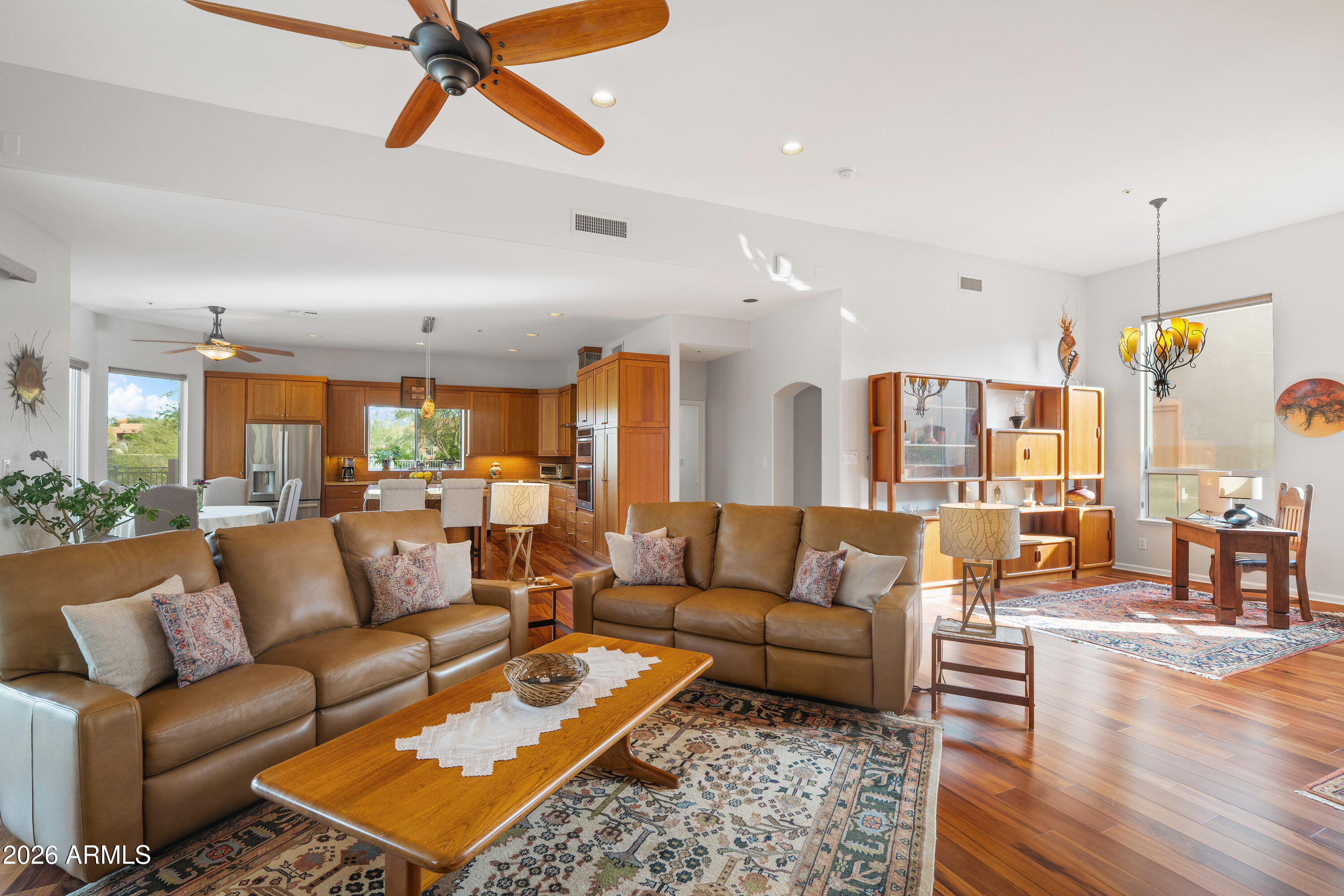 7304 E BENT TREE Drive