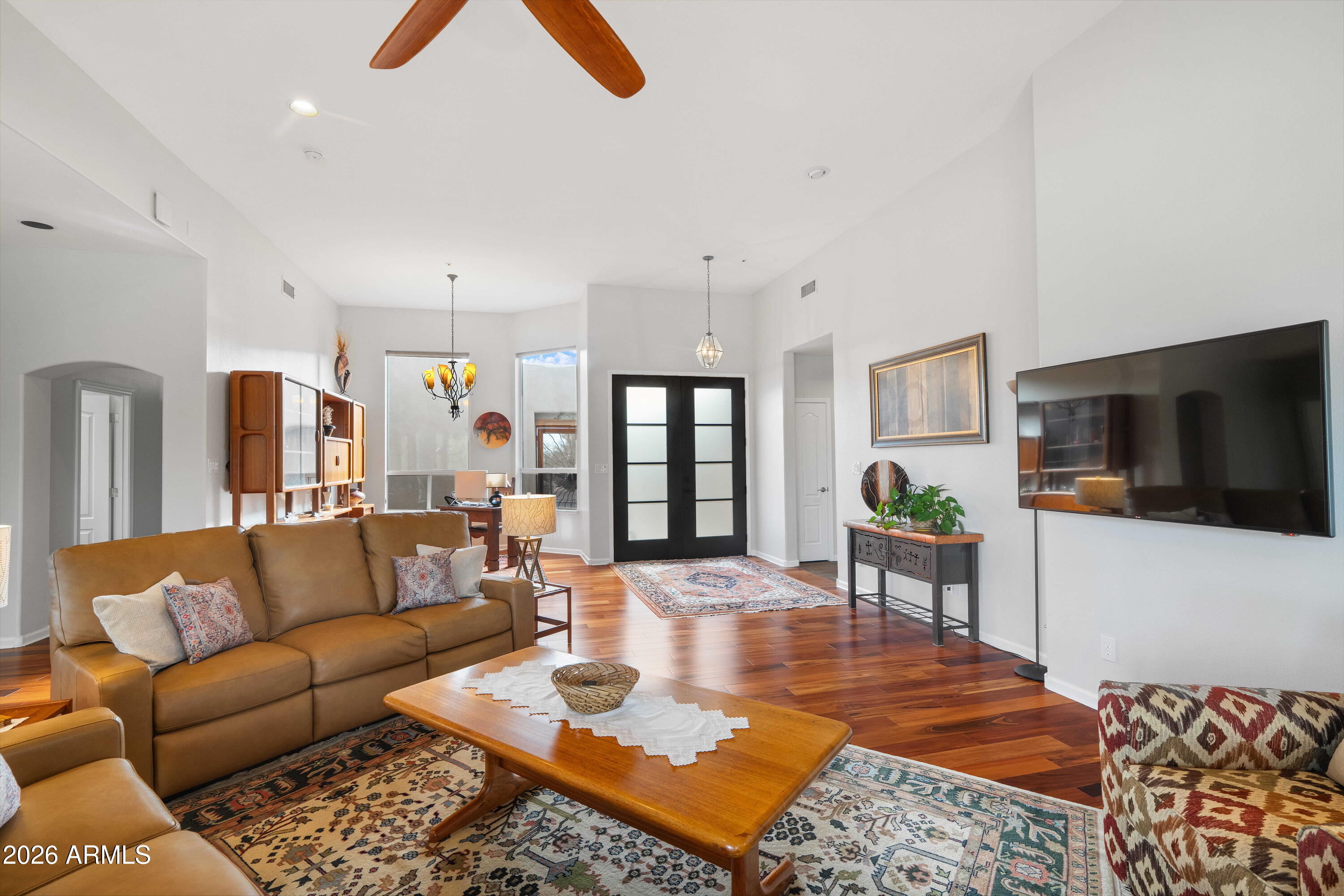 7304 E BENT TREE Drive