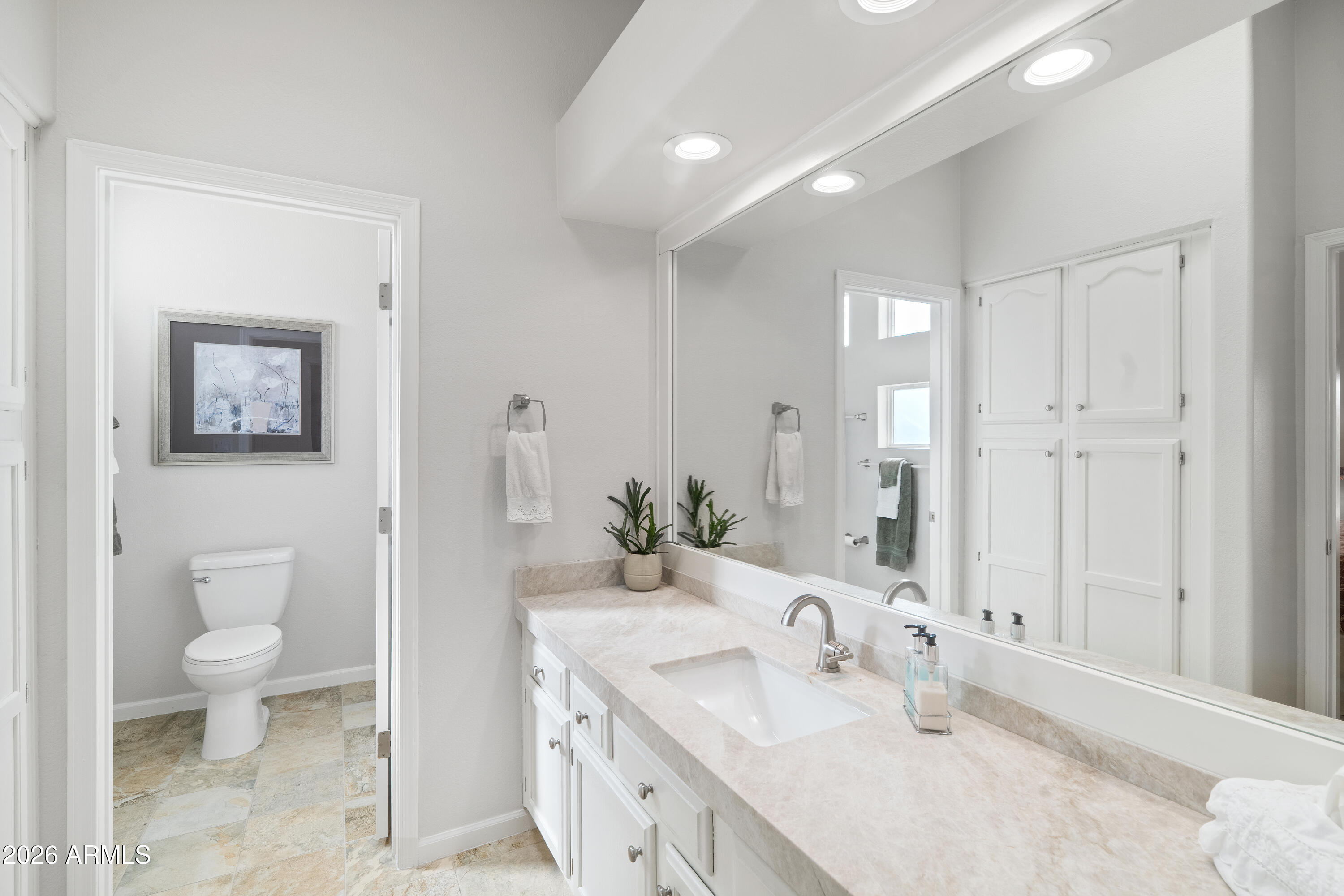 7304 E BENT TREE Drive