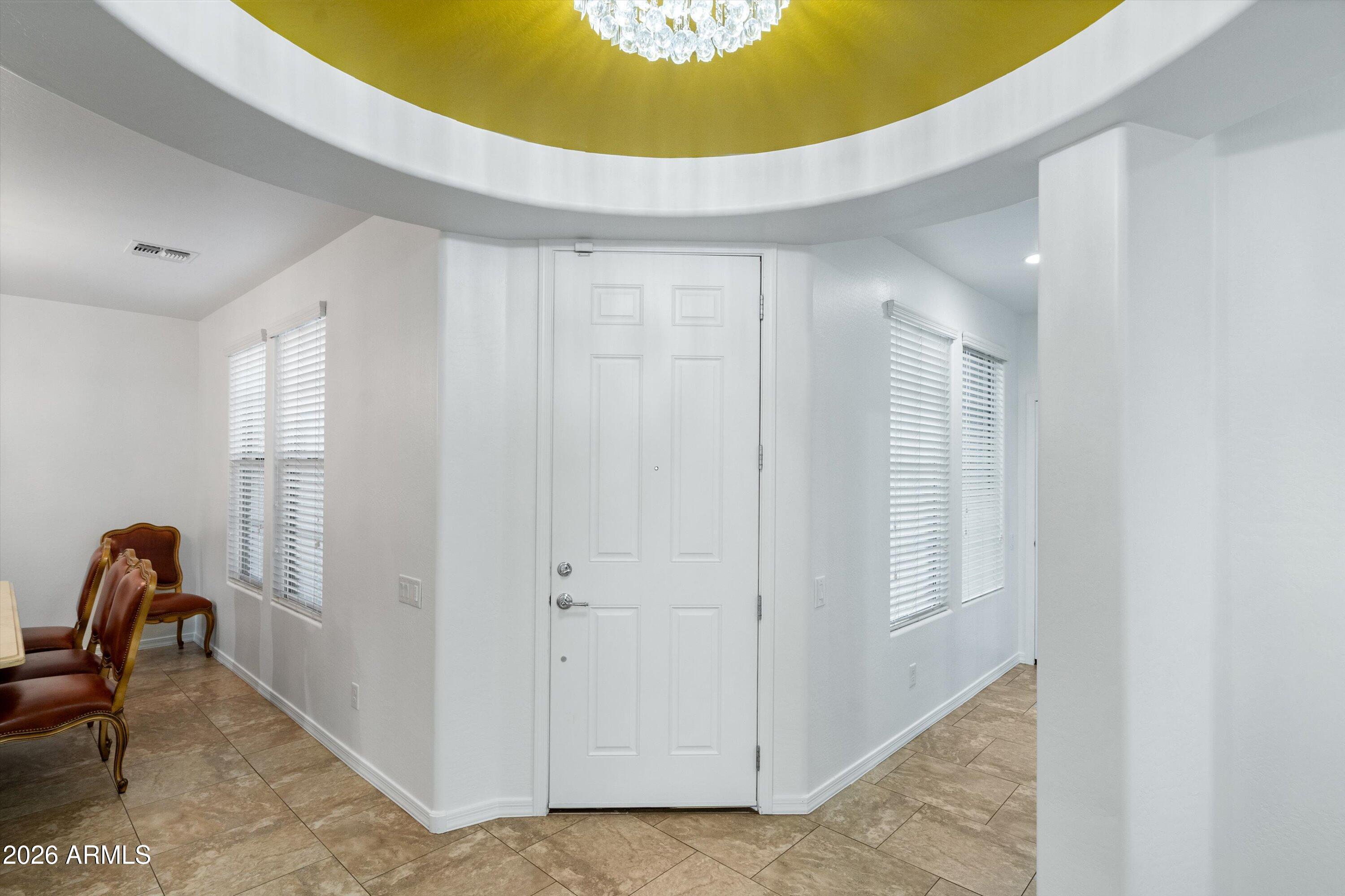 10933 E RENFIELD Avenue