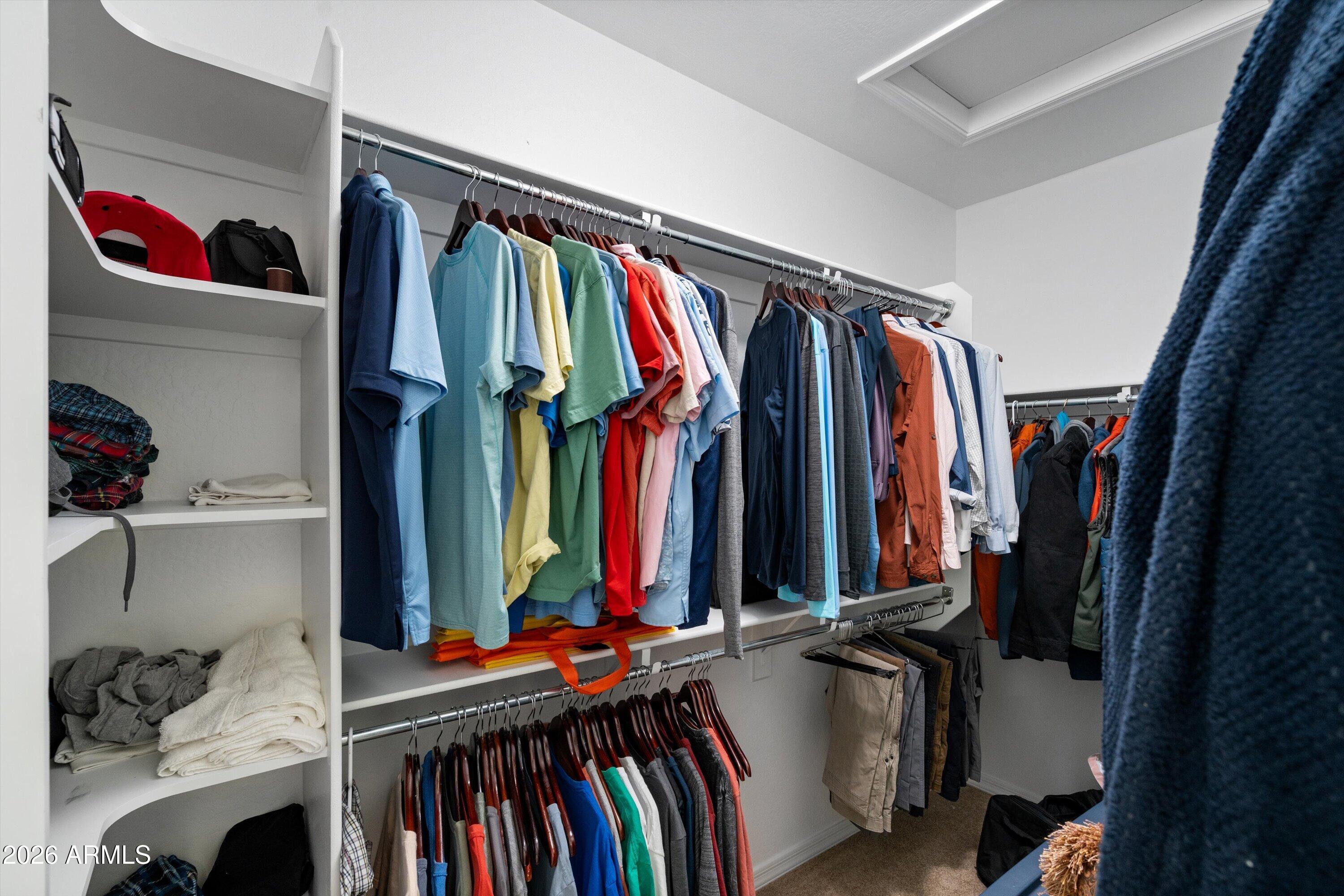 10933 E RENFIELD Avenue