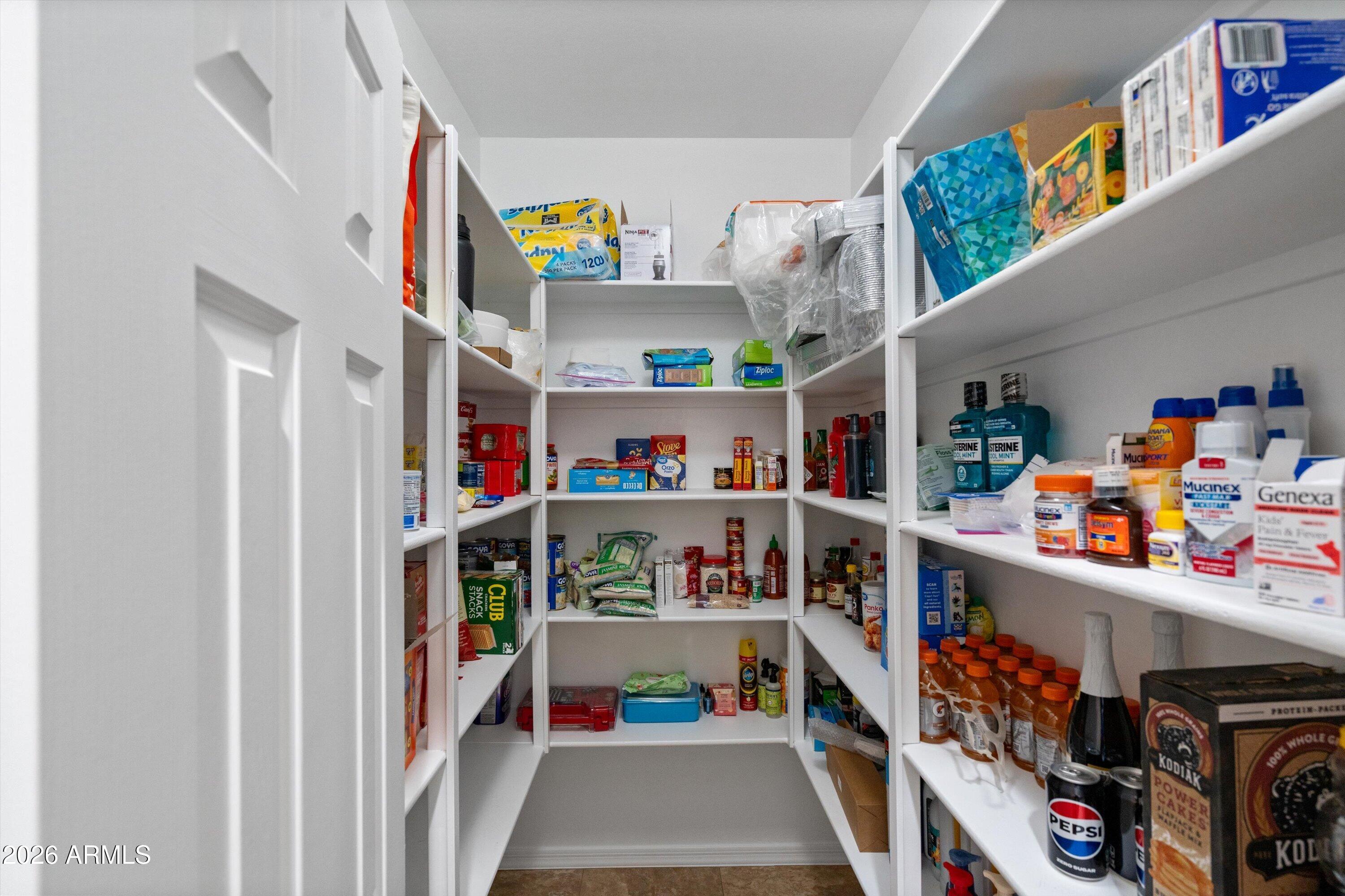 10933 E RENFIELD Avenue