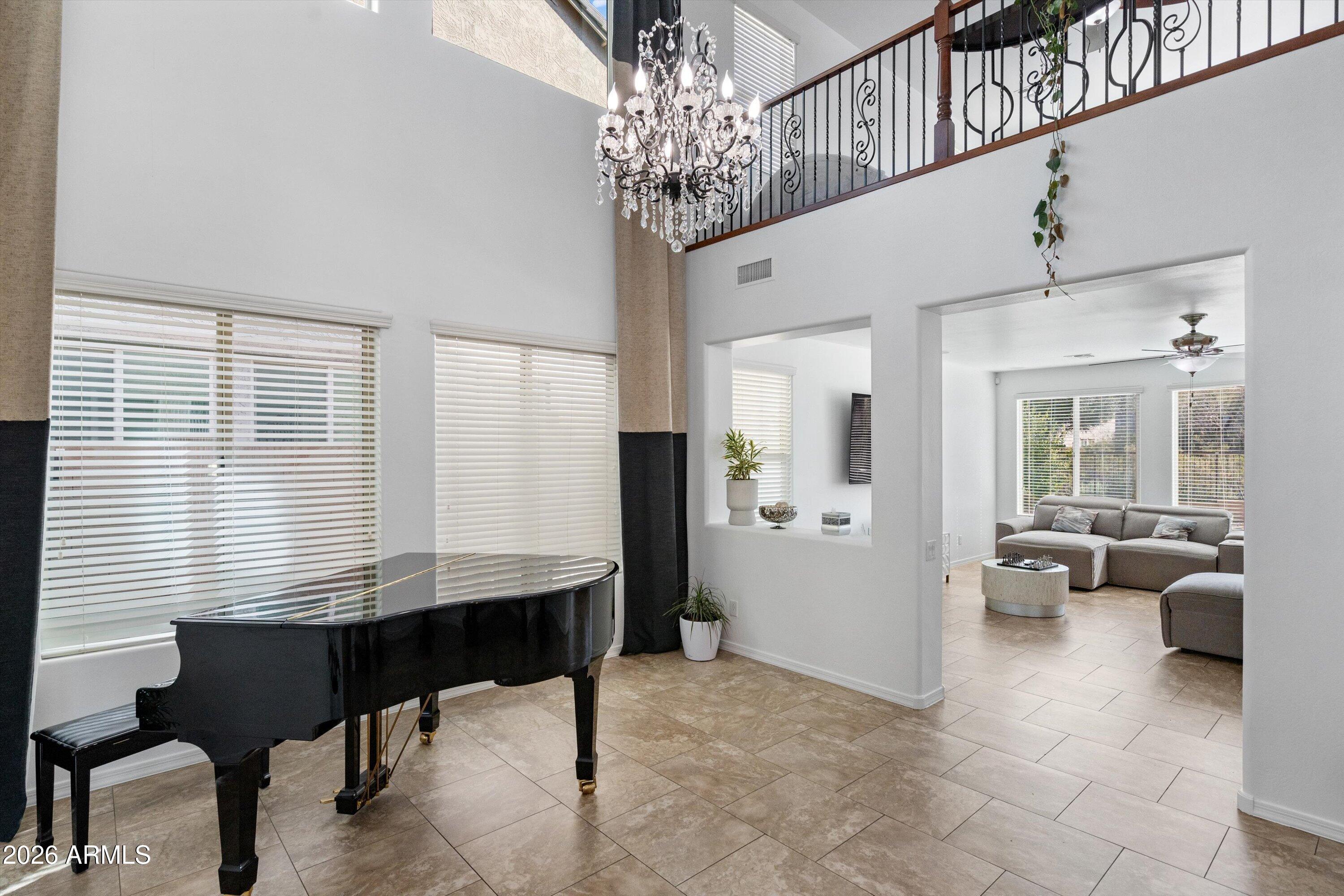 10933 E RENFIELD Avenue