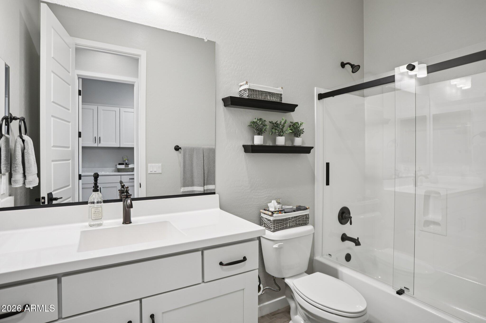 8128 E JASMINE Street