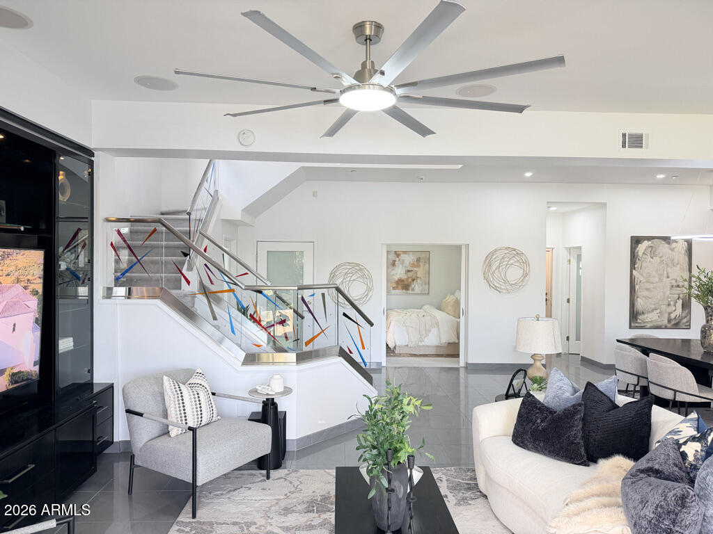 8989 N GAINEY CENTER Drive 133