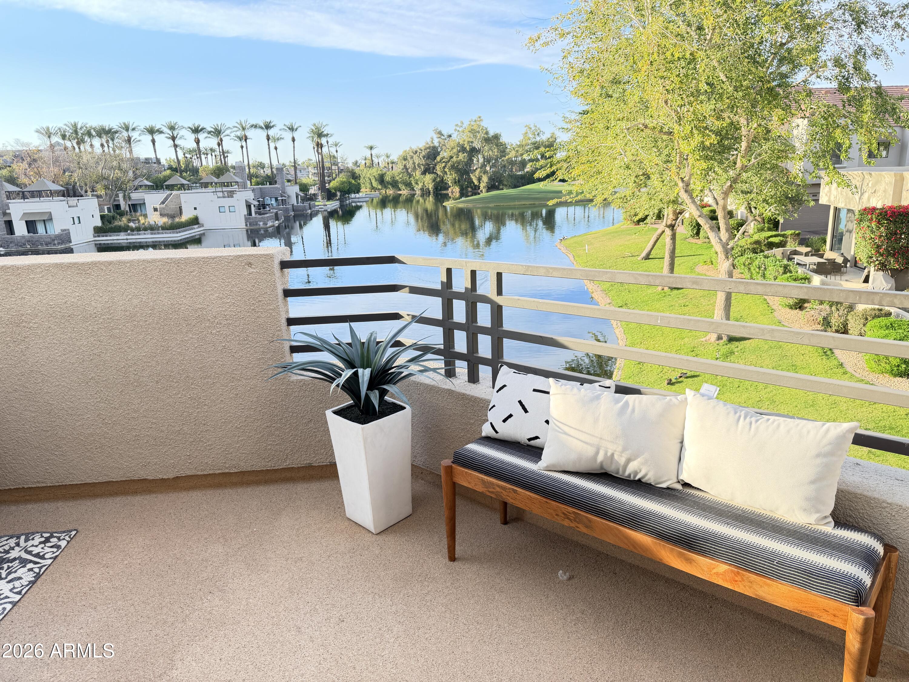 8989 N GAINEY CENTER Drive 133