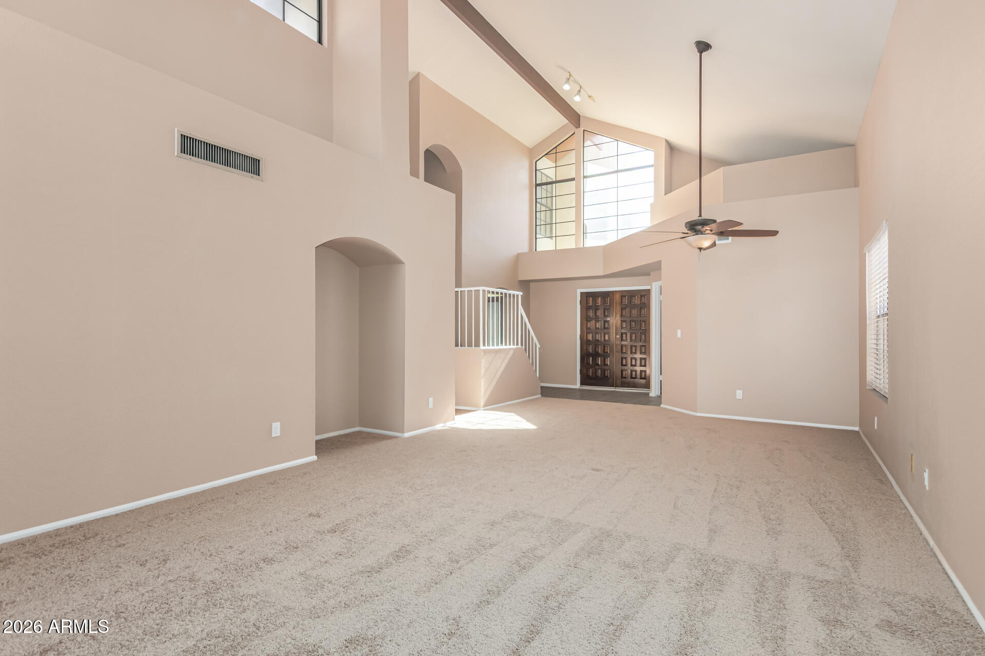 1906 E CALLE DE ARCOS Drive