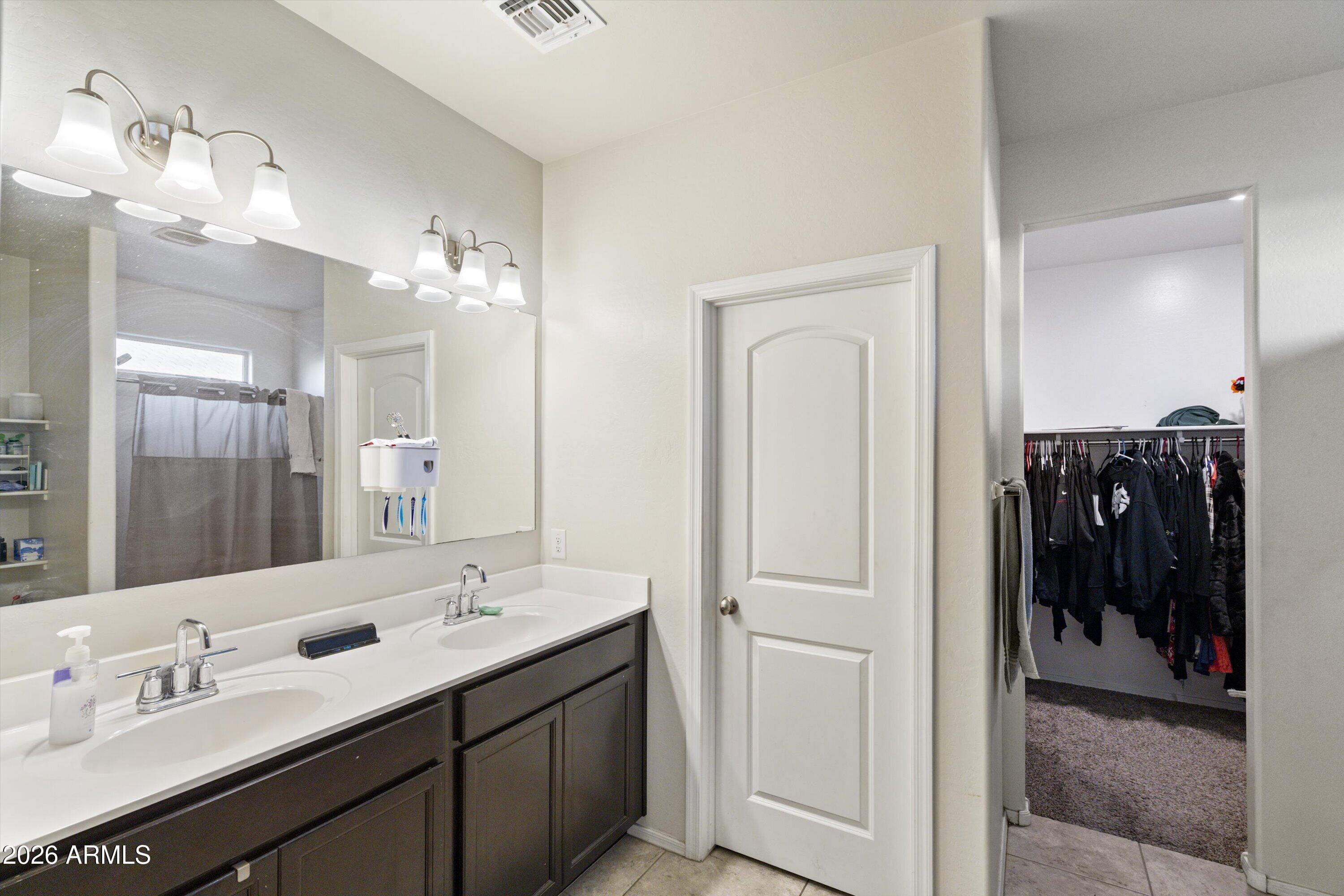 30794 W WHITTON Avenue