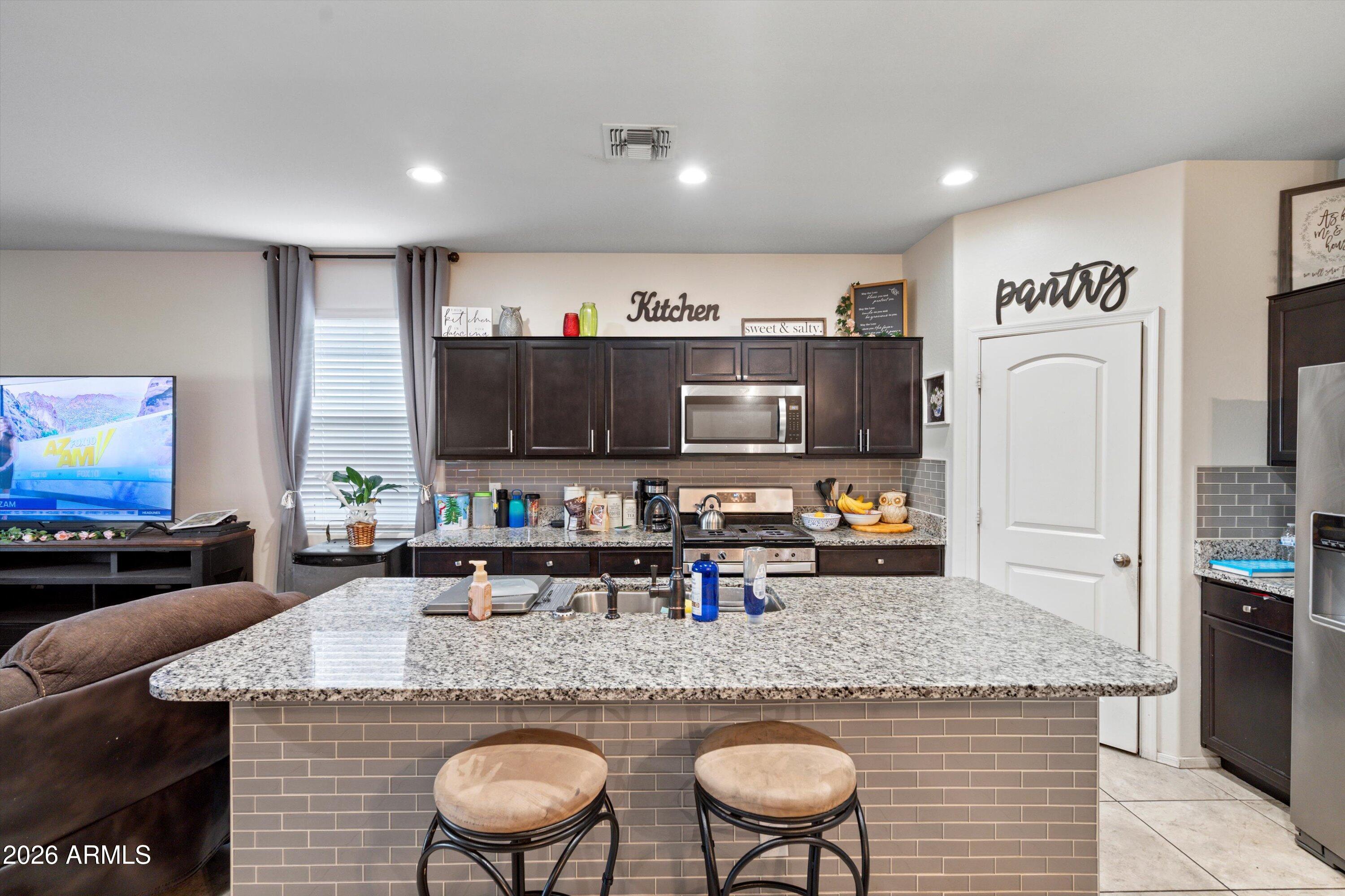 30794 W WHITTON Avenue