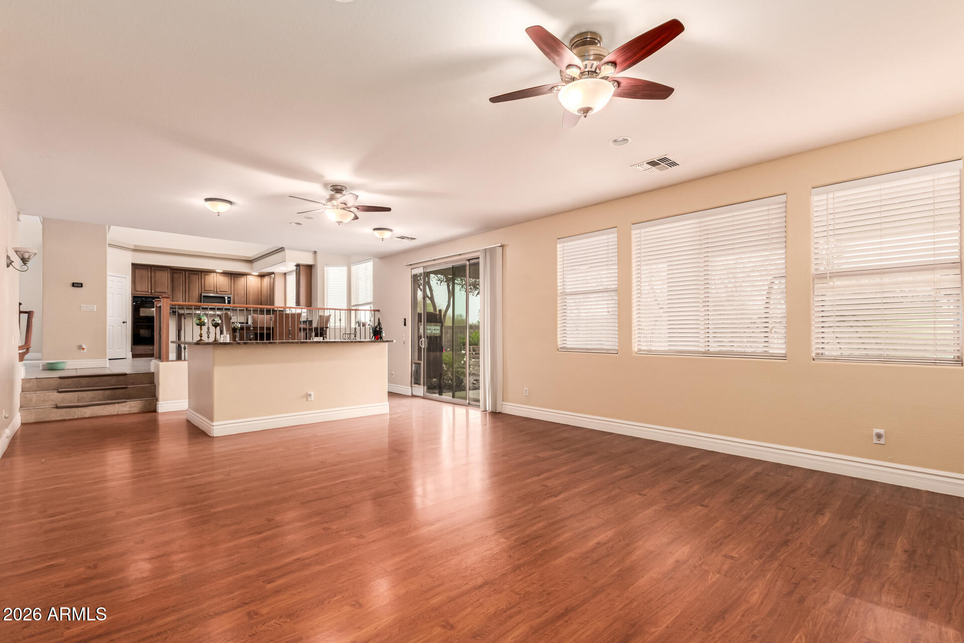 43402 W DESERT FAIRWAYS Drive