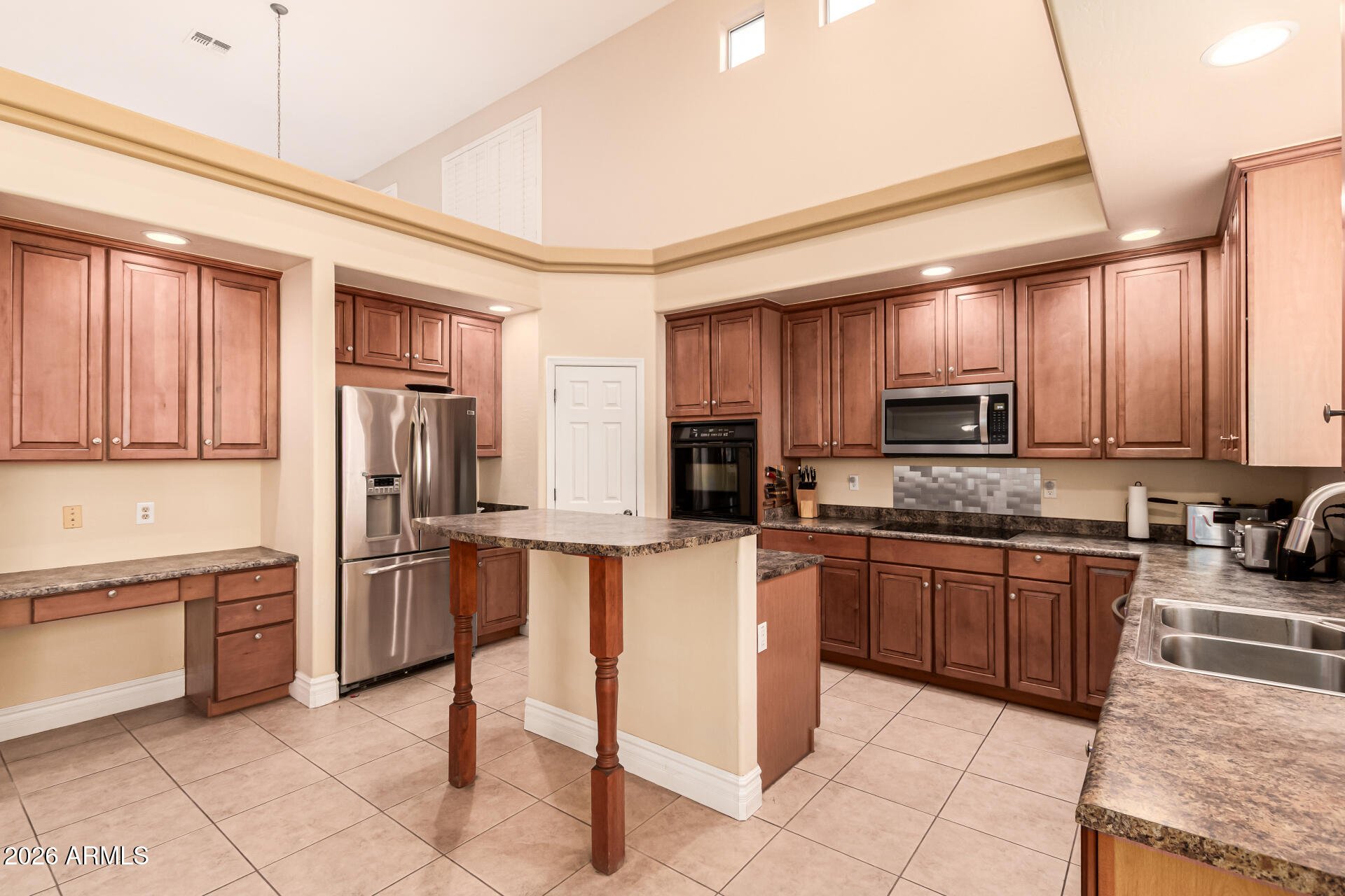 43402 W DESERT FAIRWAYS Drive