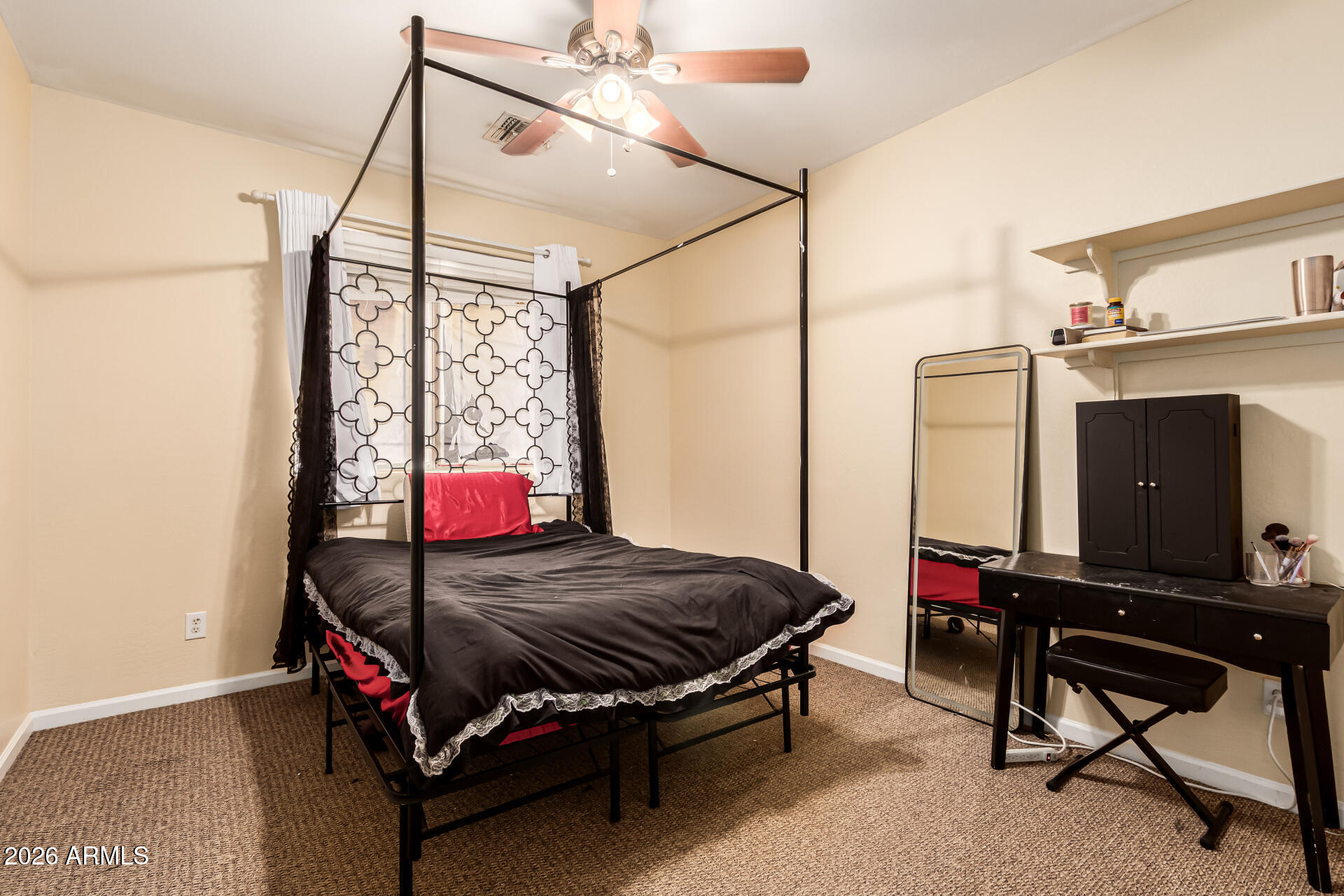 43402 W DESERT FAIRWAYS Drive