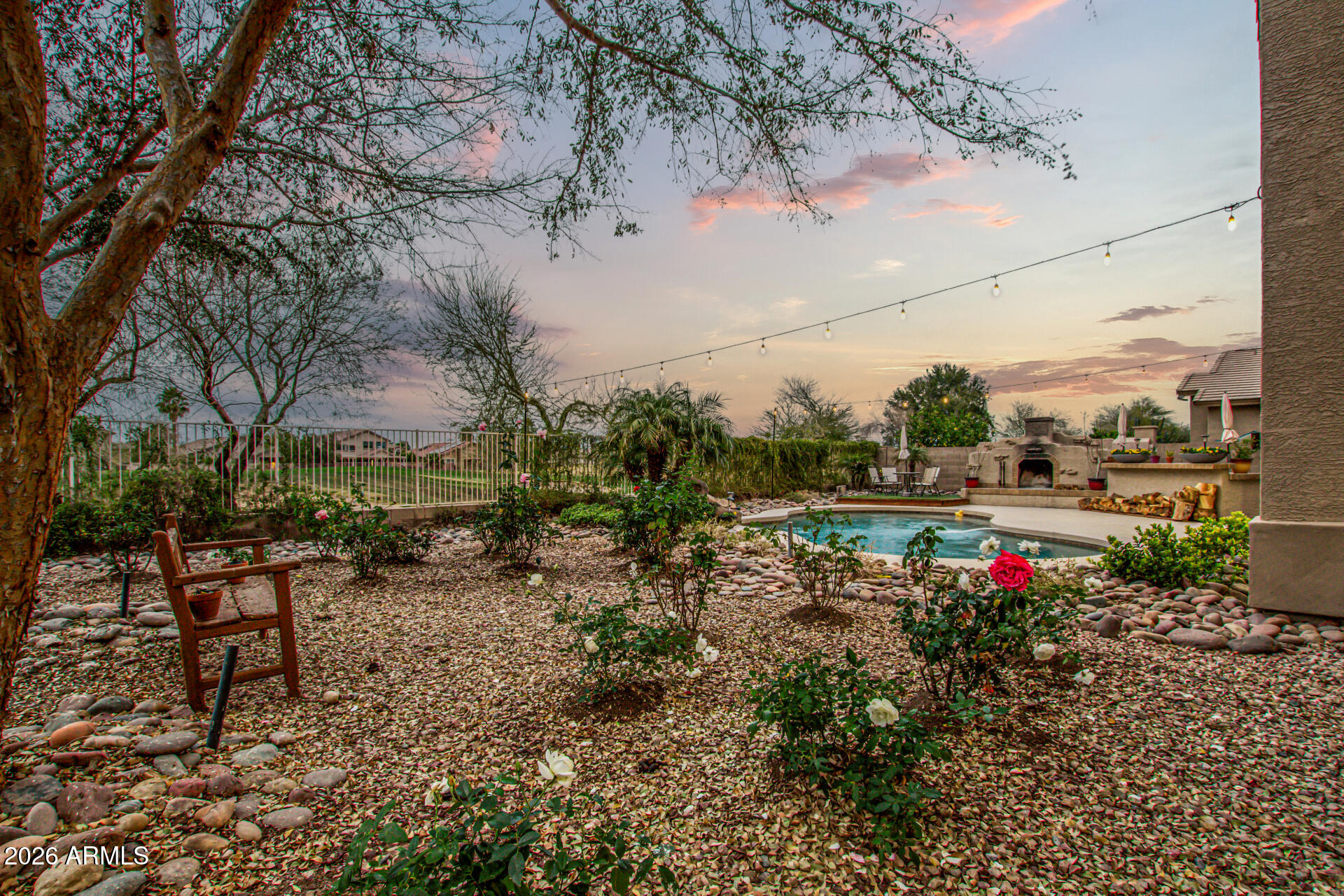 43402 W DESERT FAIRWAYS Drive