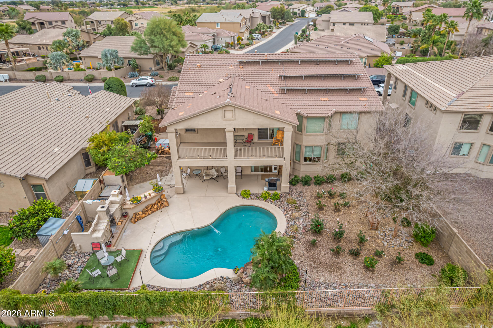 43402 W DESERT FAIRWAYS Drive