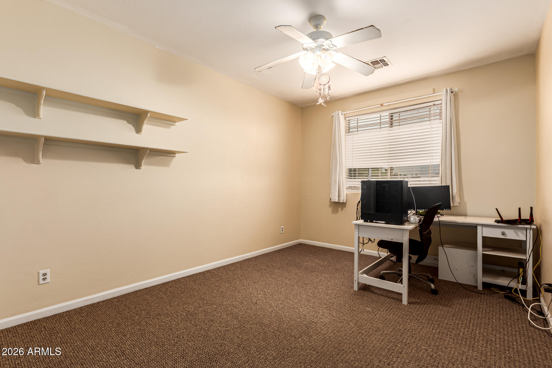 43402 W DESERT FAIRWAYS Drive