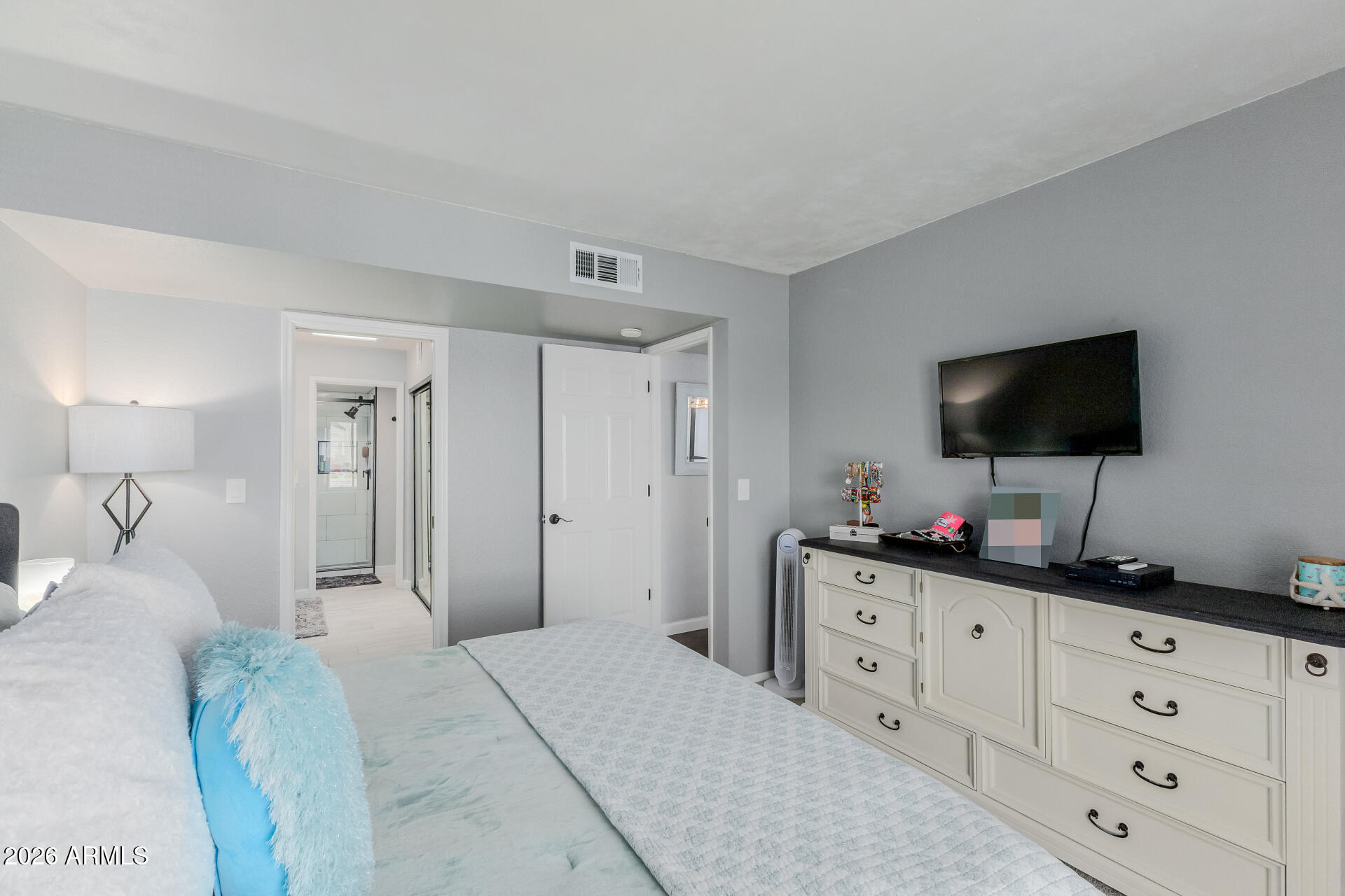 7300 N DREAMY DRAW Drive 208