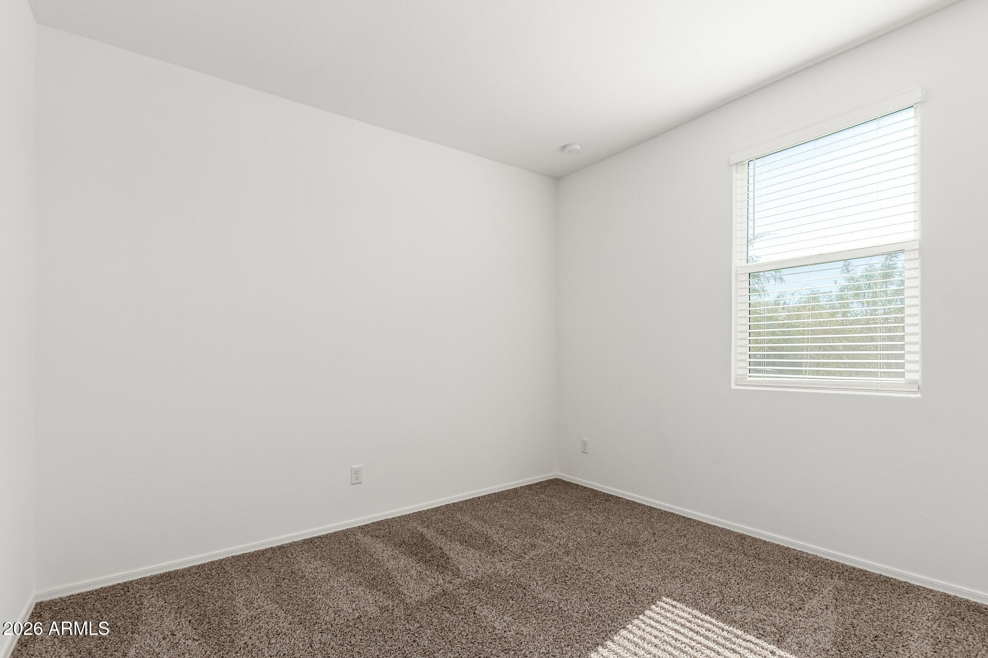 1168 W paradise Way