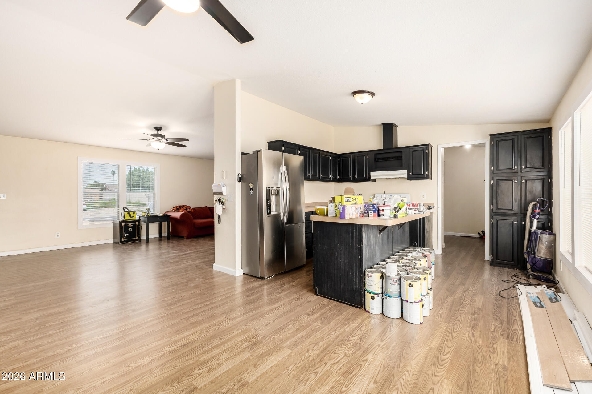 3521 W Lone Cactus Drive