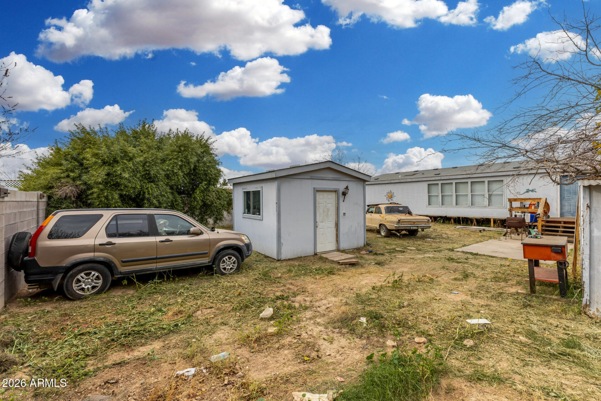 3521 W Lone Cactus Drive