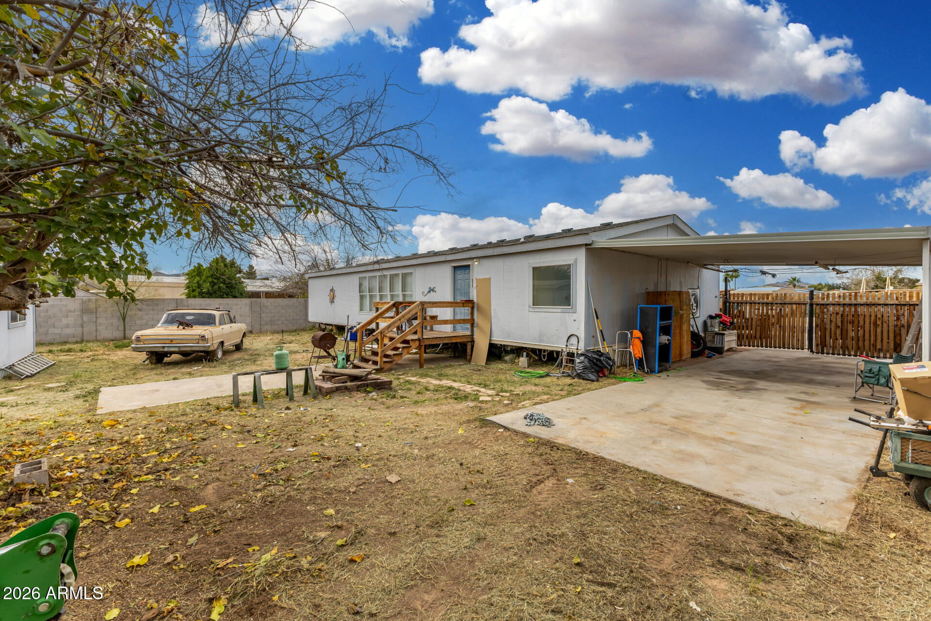 3521 W Lone Cactus Drive