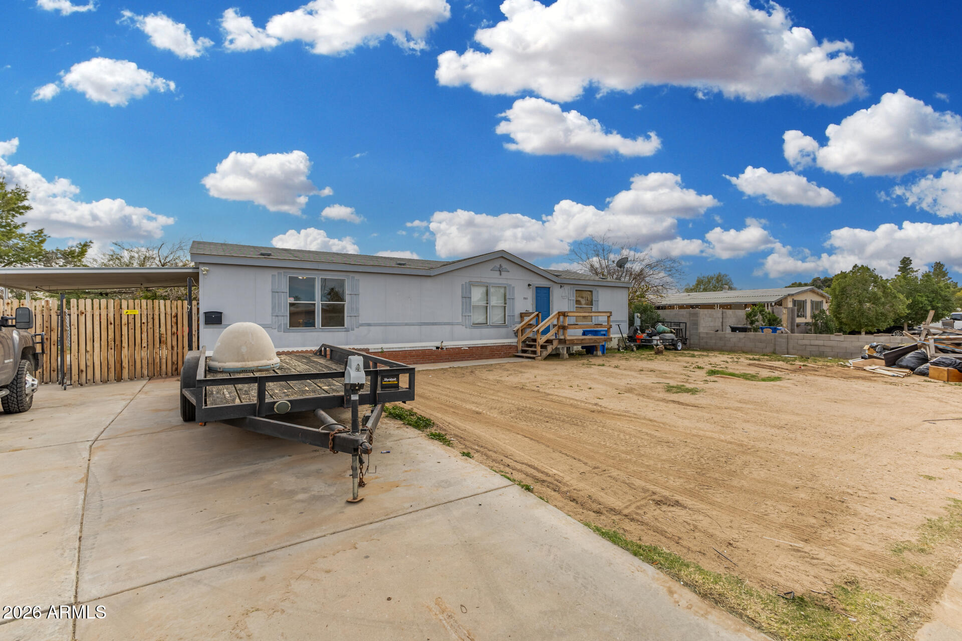 3521 W Lone Cactus Drive