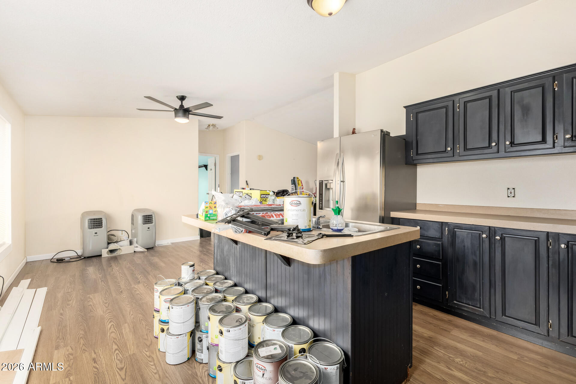 3521 W Lone Cactus Drive