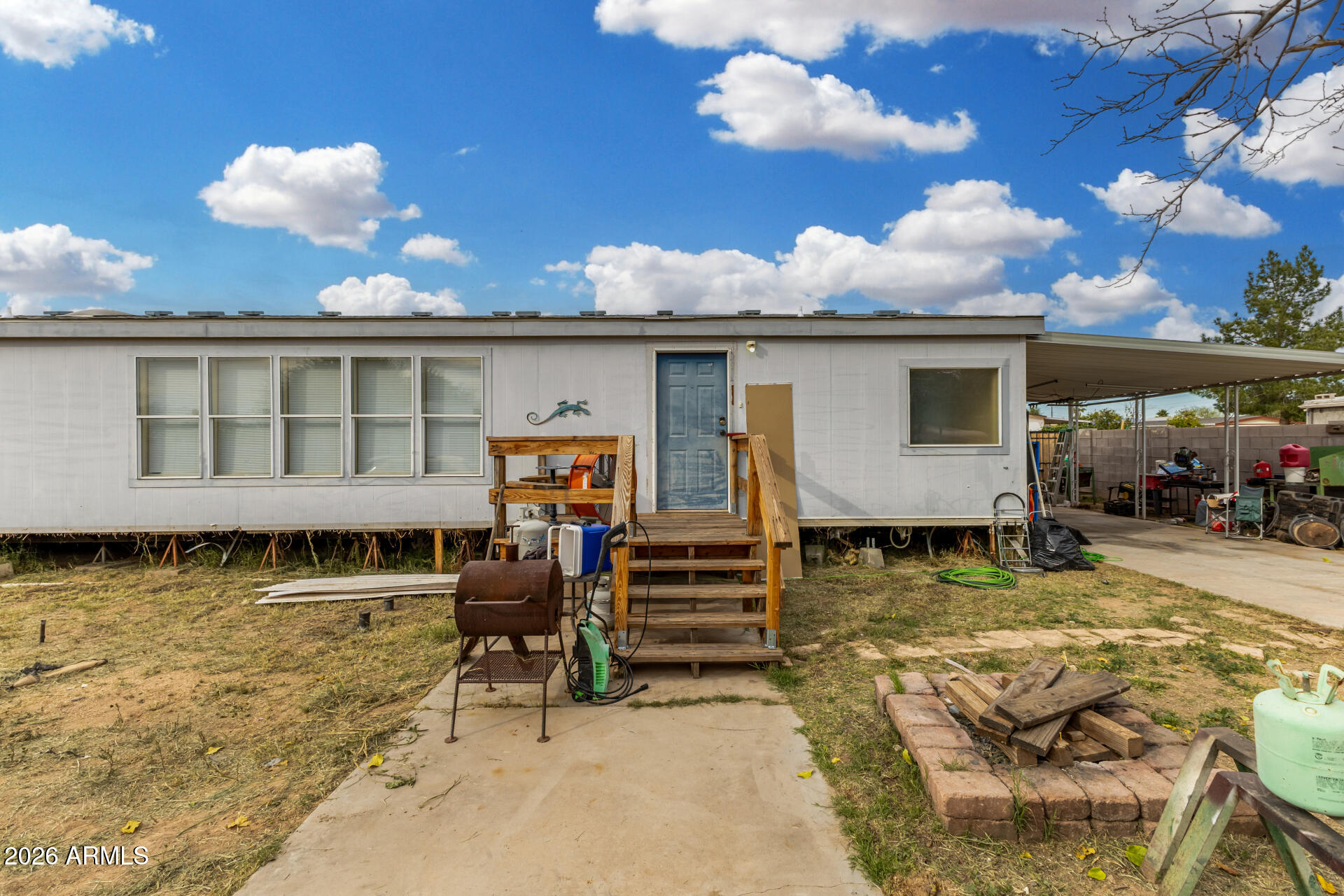 3521 W Lone Cactus Drive