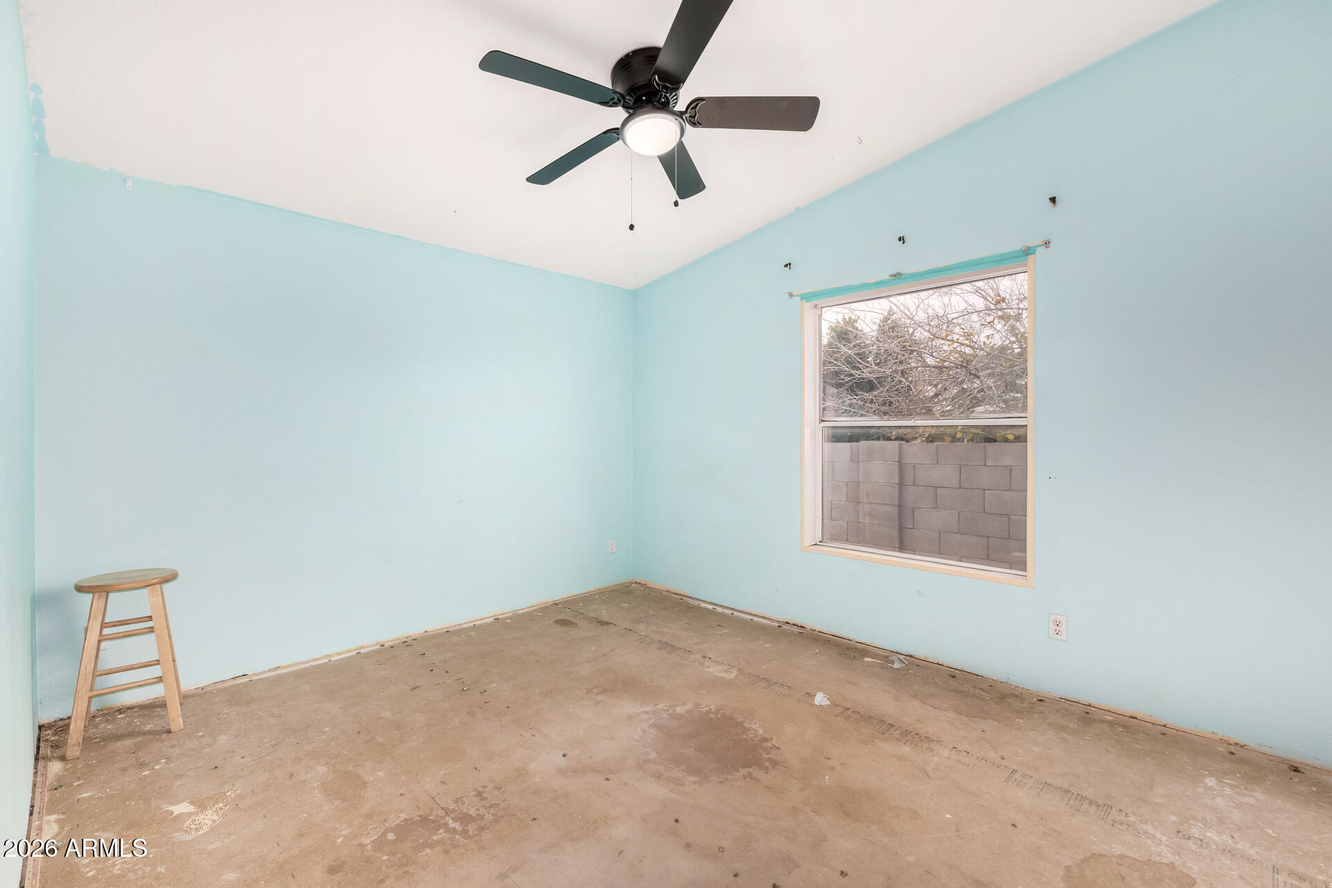 3521 W Lone Cactus Drive