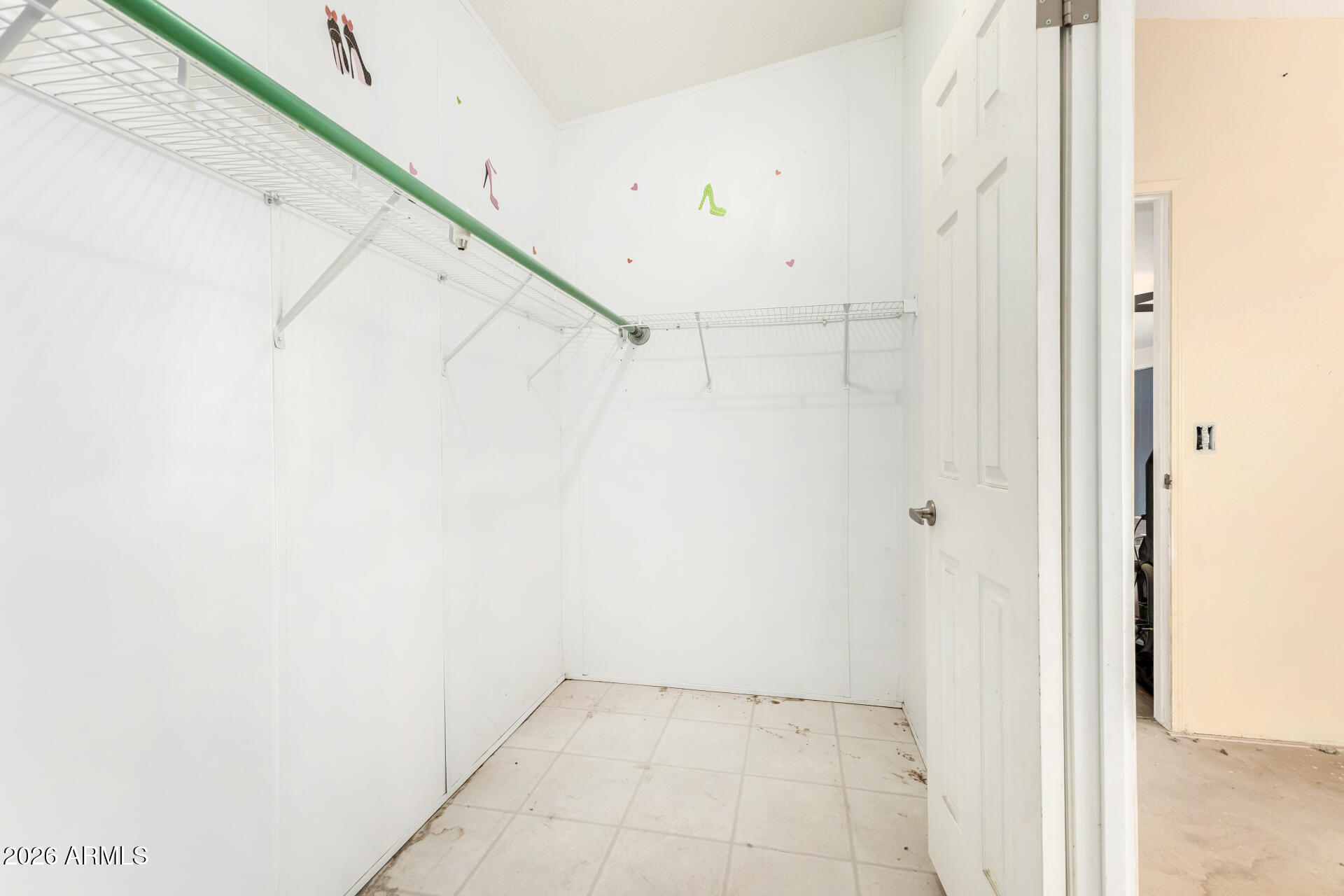 3521 W Lone Cactus Drive