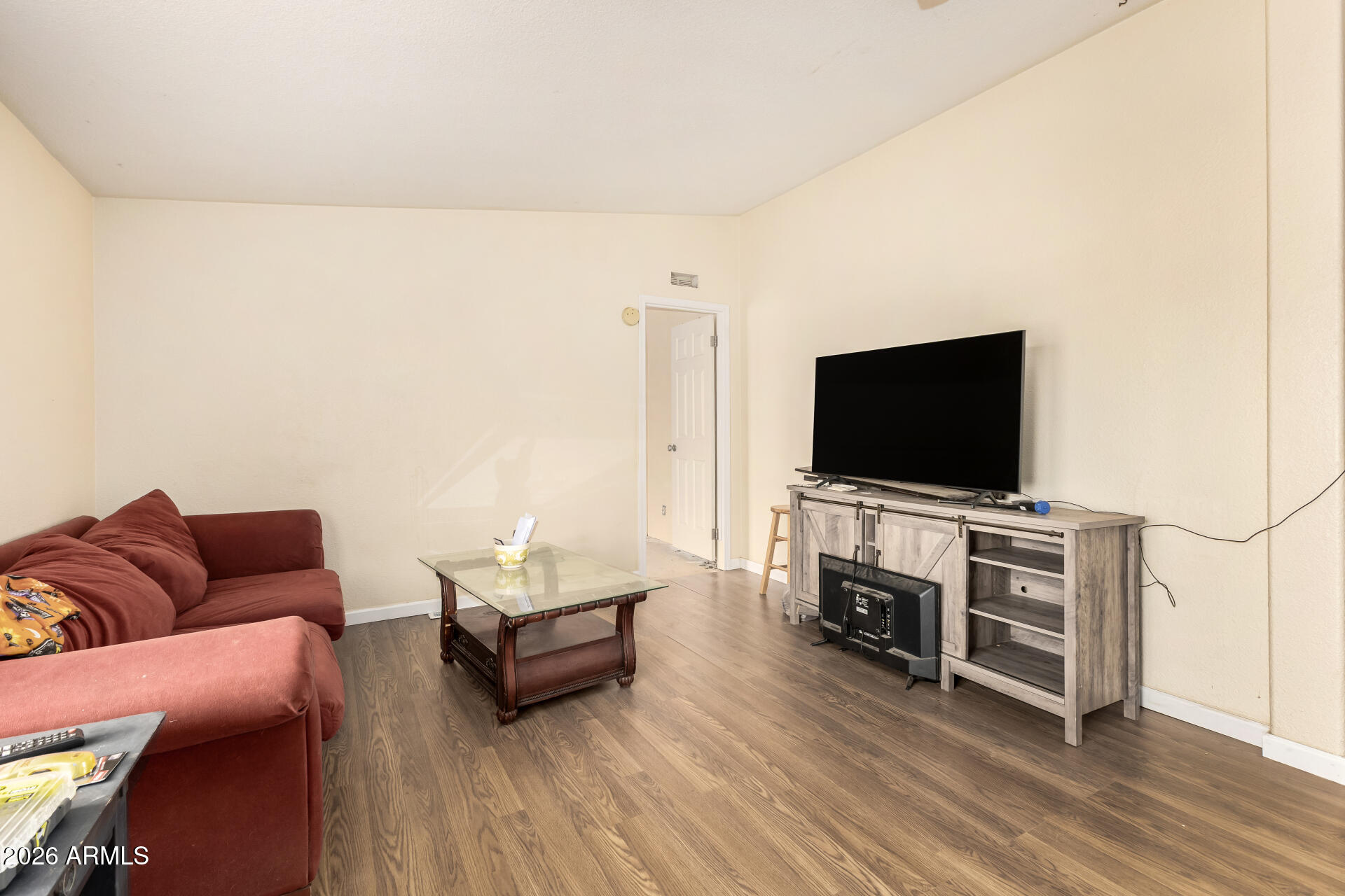 3521 W Lone Cactus Drive