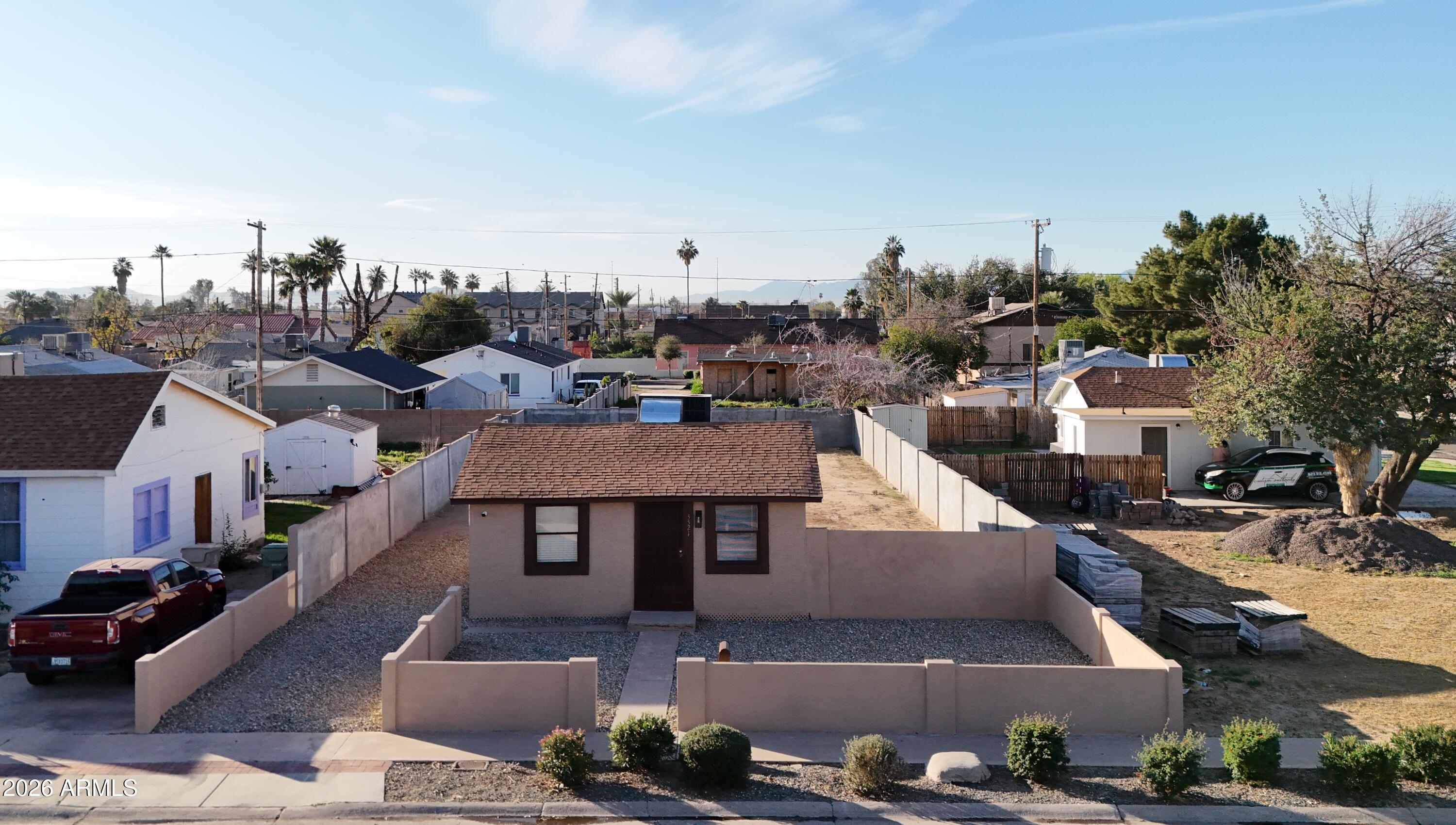 5521 W NORTHVIEW Avenue