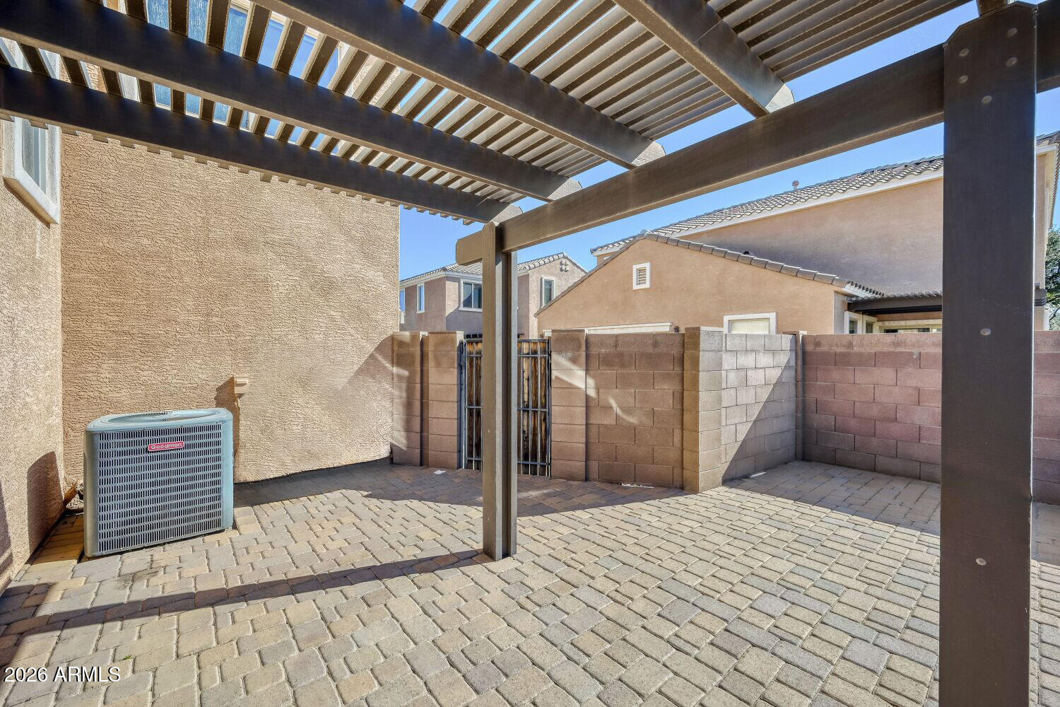 2220 S BUCKAROO Trail