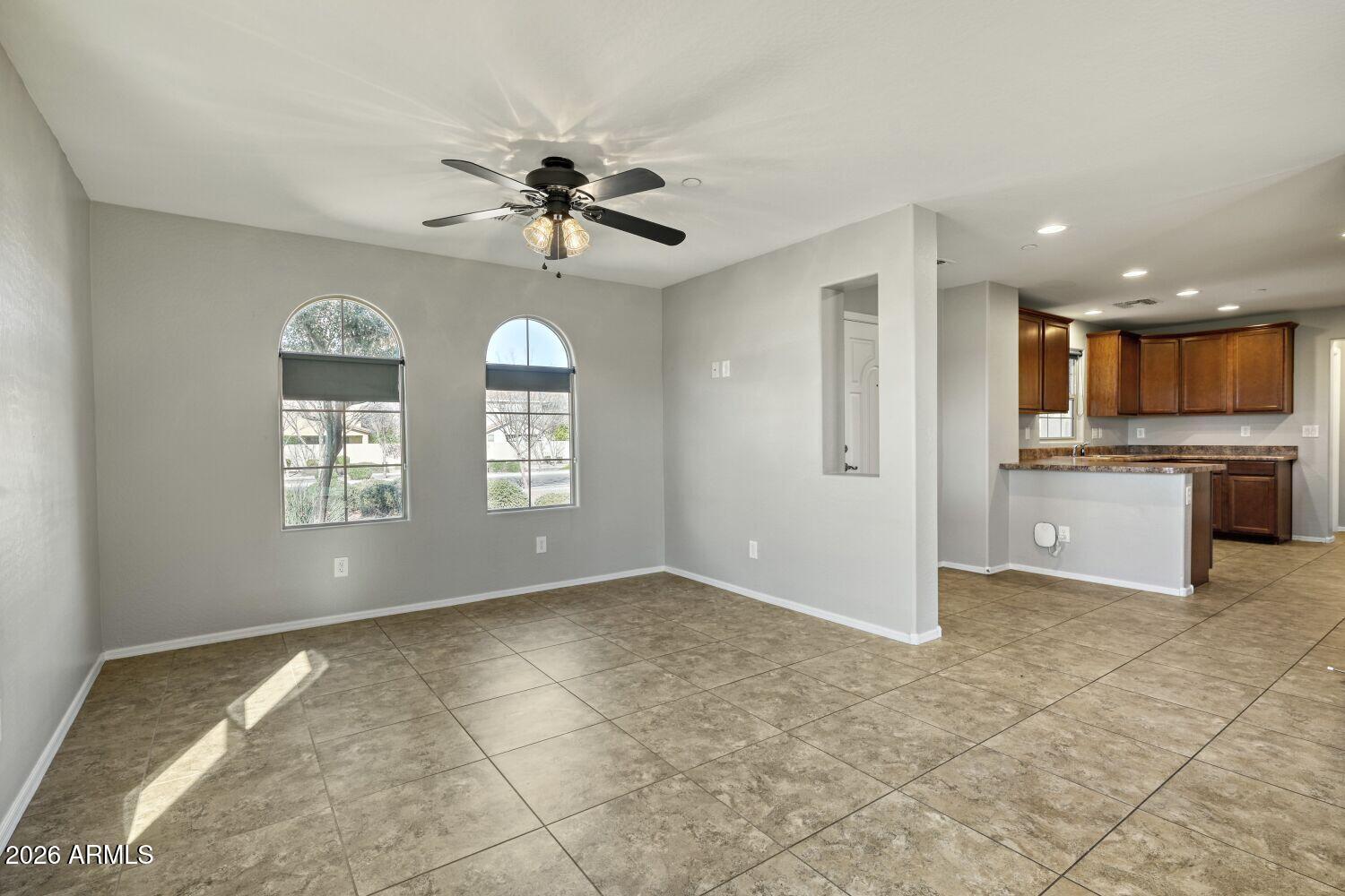 2220 S BUCKAROO Trail
