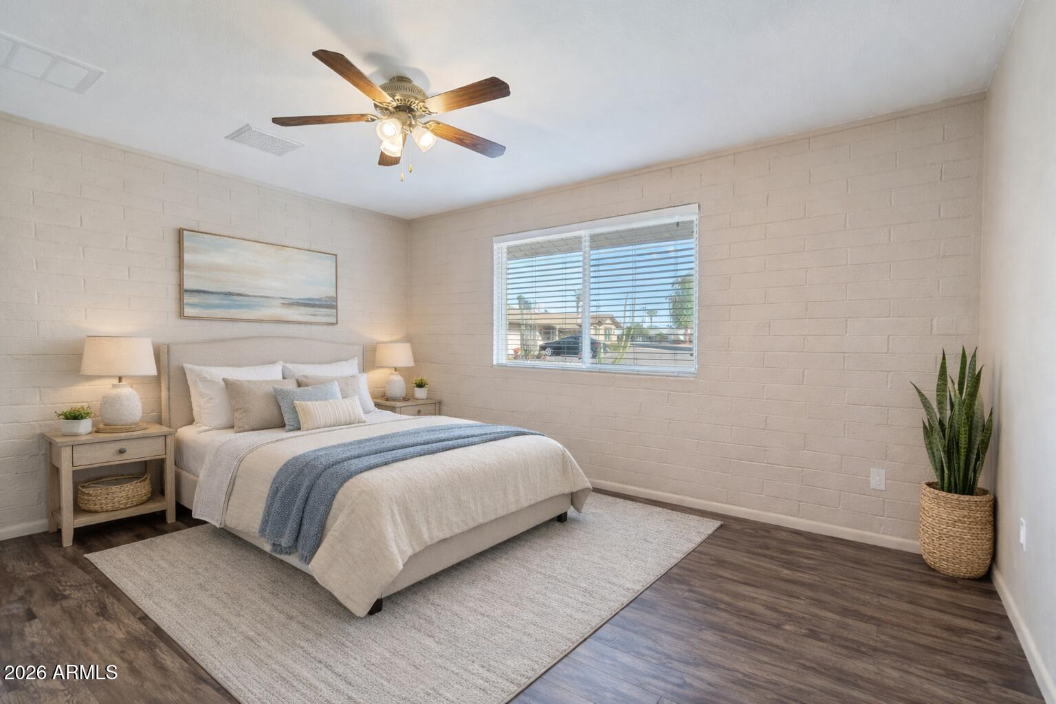 12020 N HACIENDA Drive