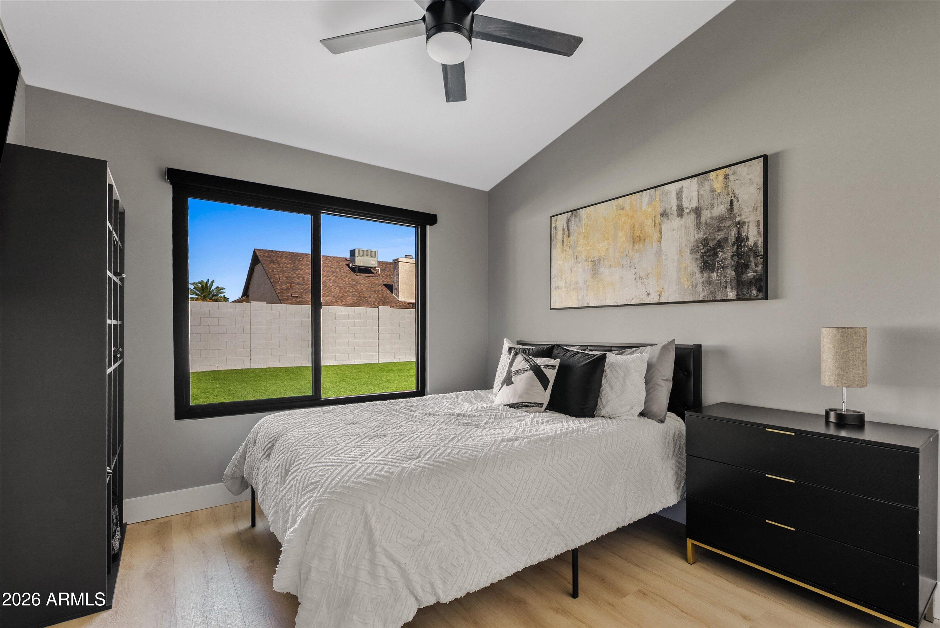 3026 E Leland Street