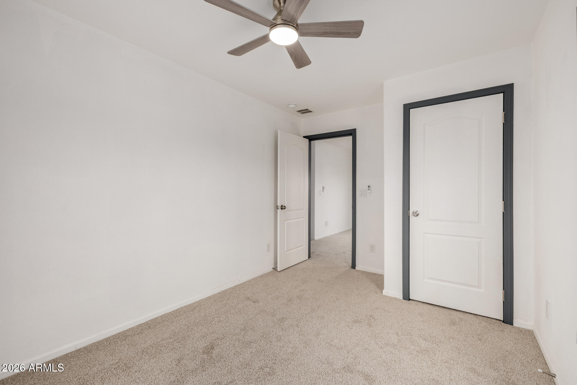 511 W CLAESSENS Drive