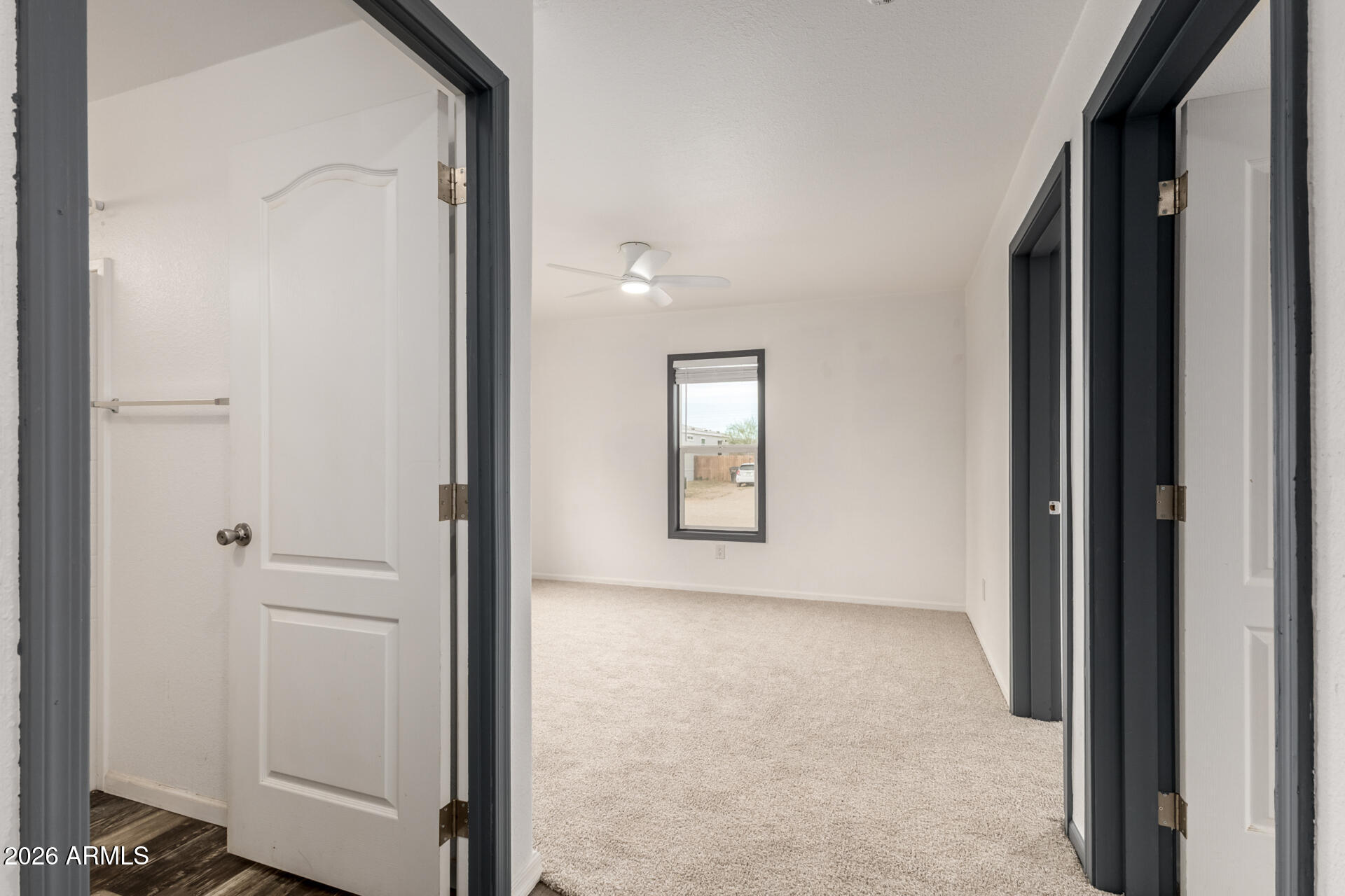 511 W CLAESSENS Drive
